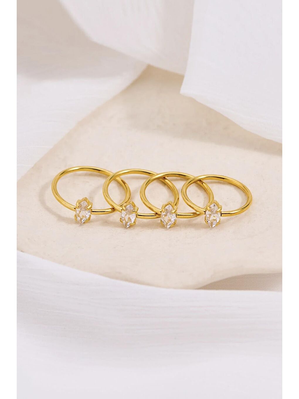 Beyaz Çelik Markis Zirkon Taşlı Minimal Yüzük Seti 2 adet-2