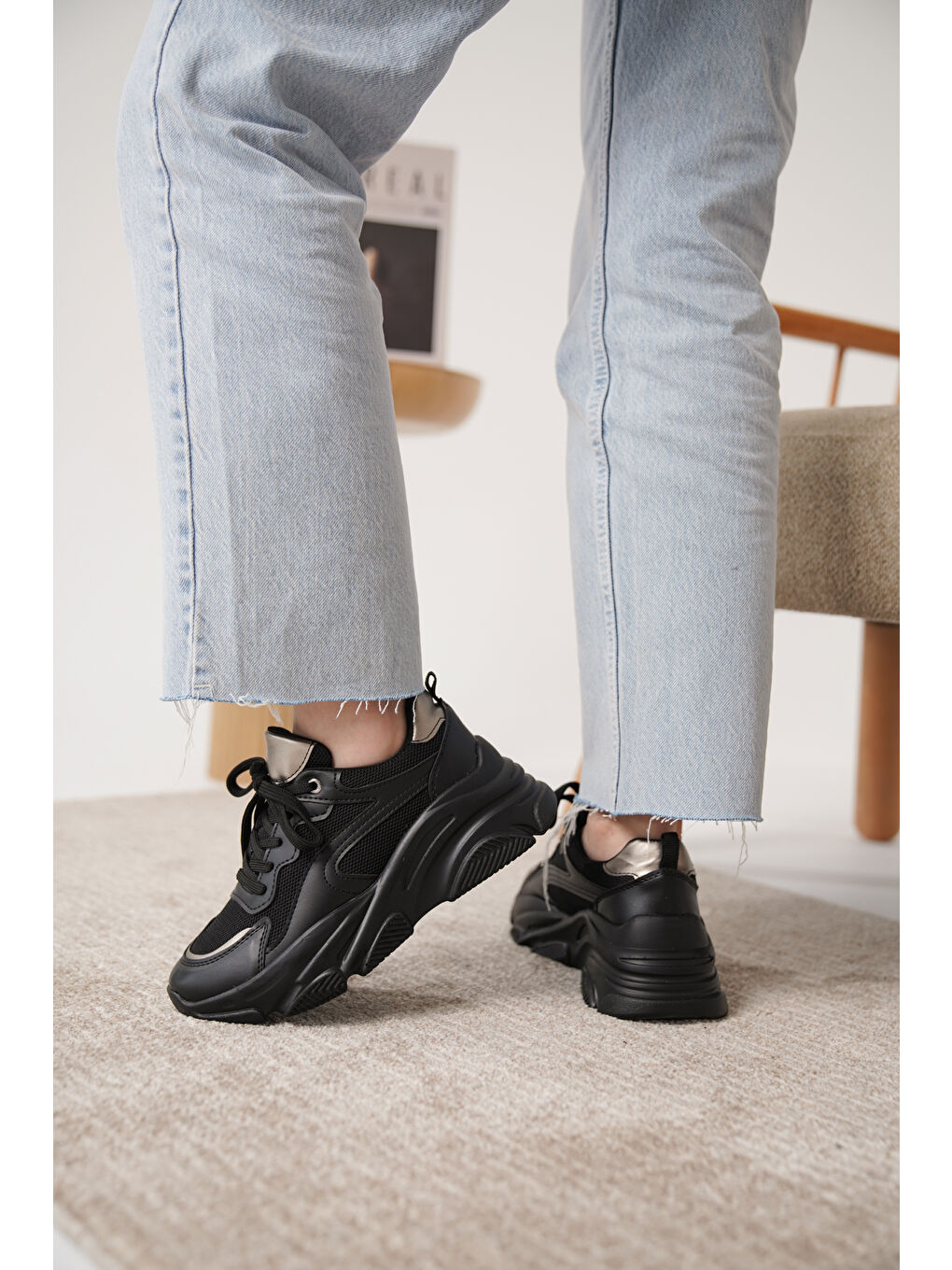 Siyah D383 Günlük Ortopedik Kadın Sneaker Spor Ayakkabı-1