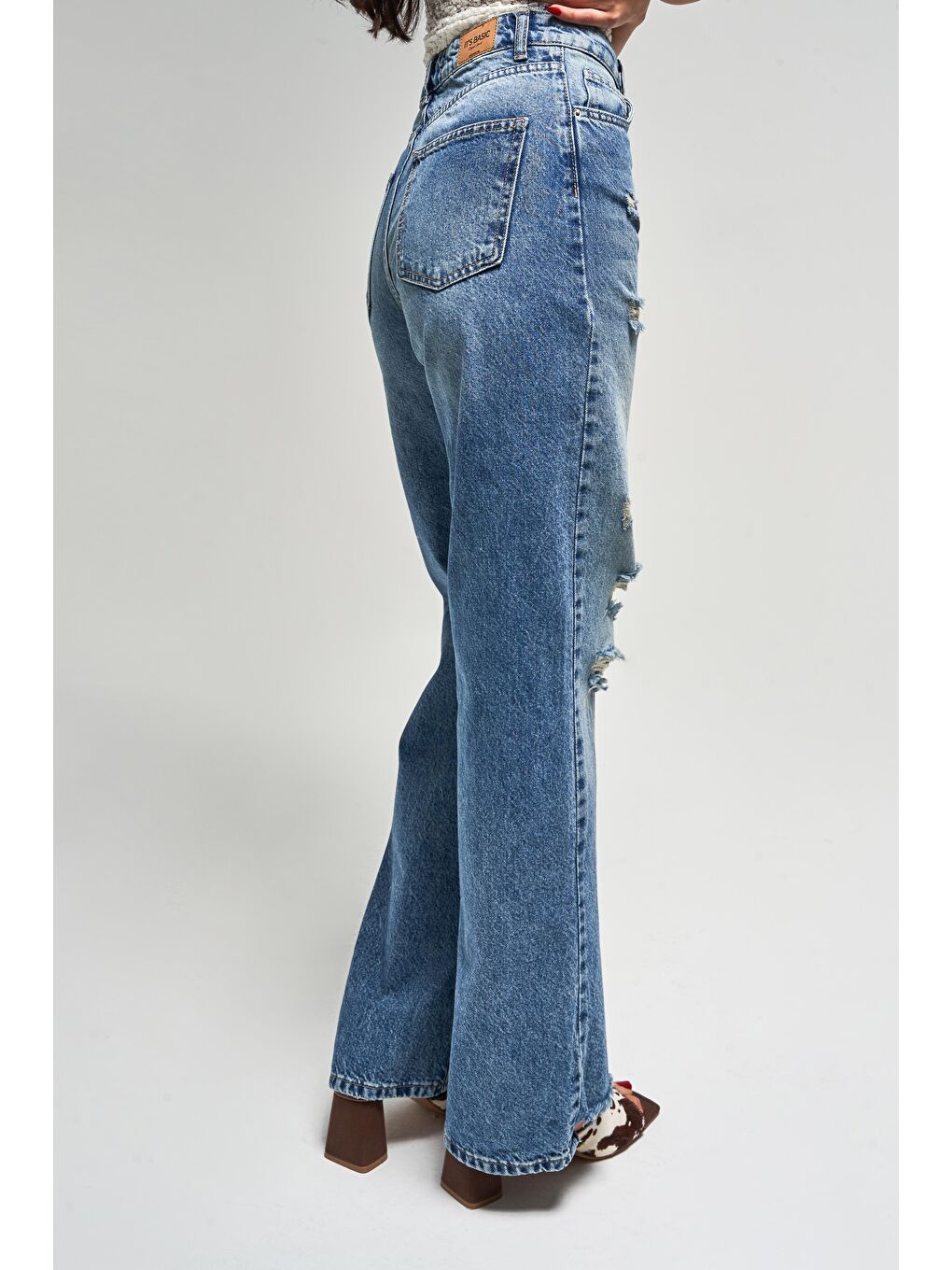 Mavi Kadın Jean Rengi 12s5 84 Straight Fit Yüksek Bel Yırtık Detaylı  100 Pamuk İç Boy 80cm Denim Jean-2