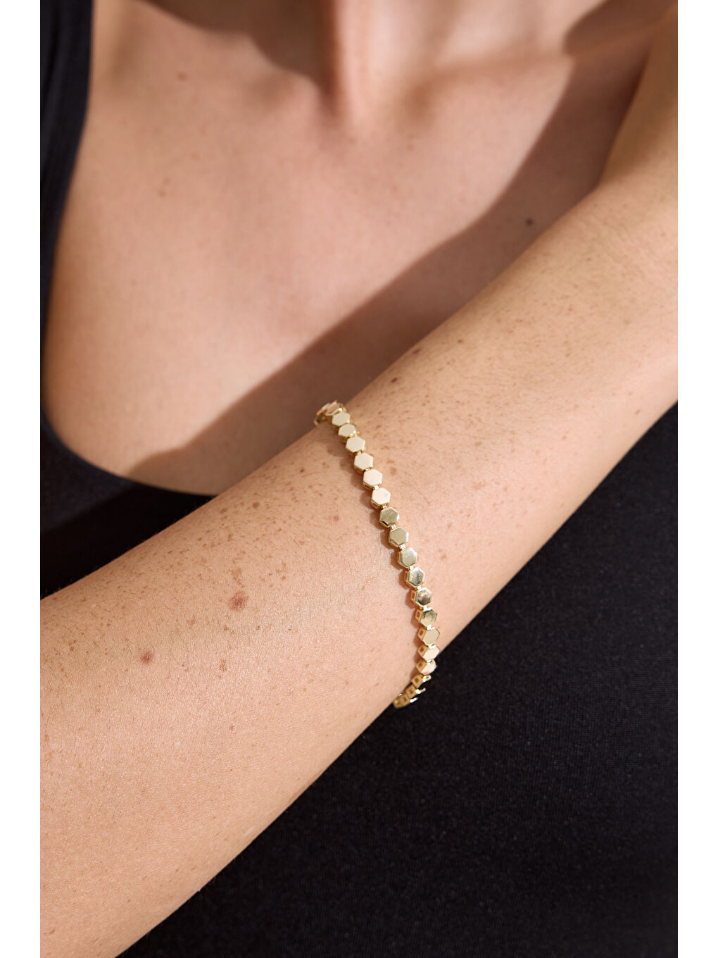 Sarı Altıgen Tamtur Sıralı Bileklik Gold