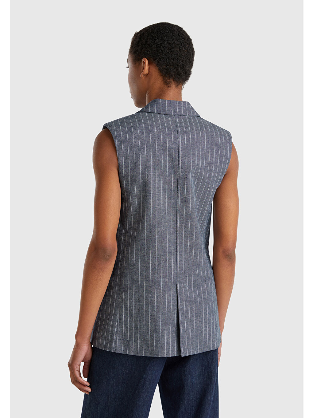 Kadın Lacivert Pamuk Ve Keten Karışımlı İnce Çizgili Cepli Kruvaze Yelek-2