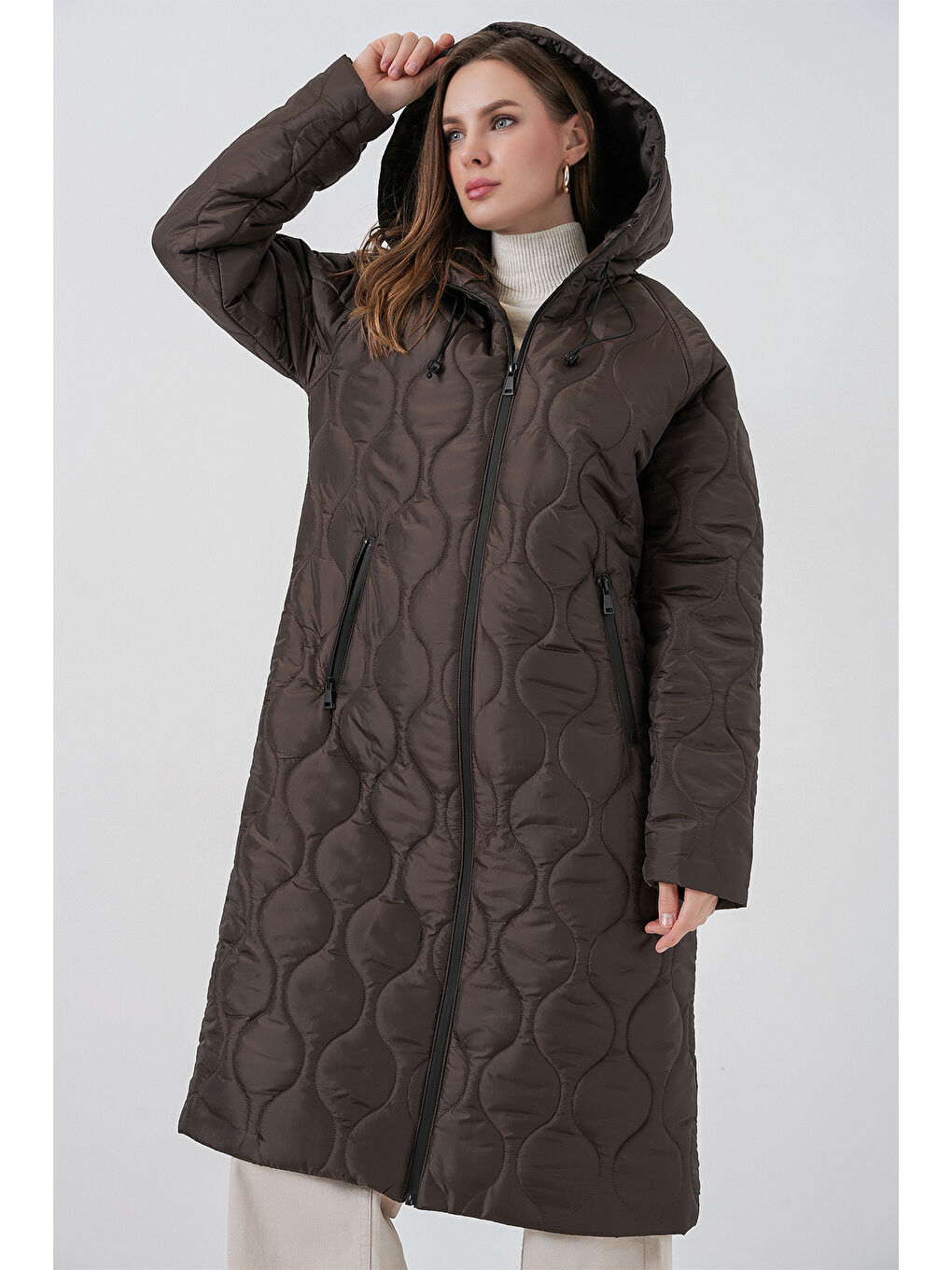 5177 Kapüşonlu Uzun Kapitone Mont - Kahverengi-1