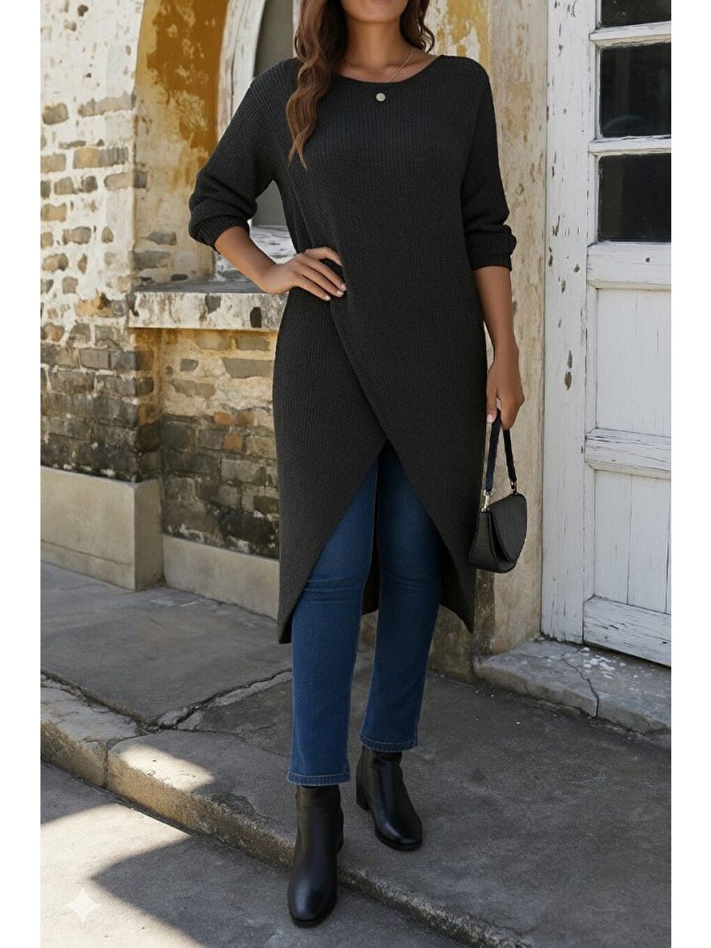 Siyah Kadın Uzun Kollu Bisiklet Yakalı önden çapraz Kesim Detaylı Midi Triko Elbise-2