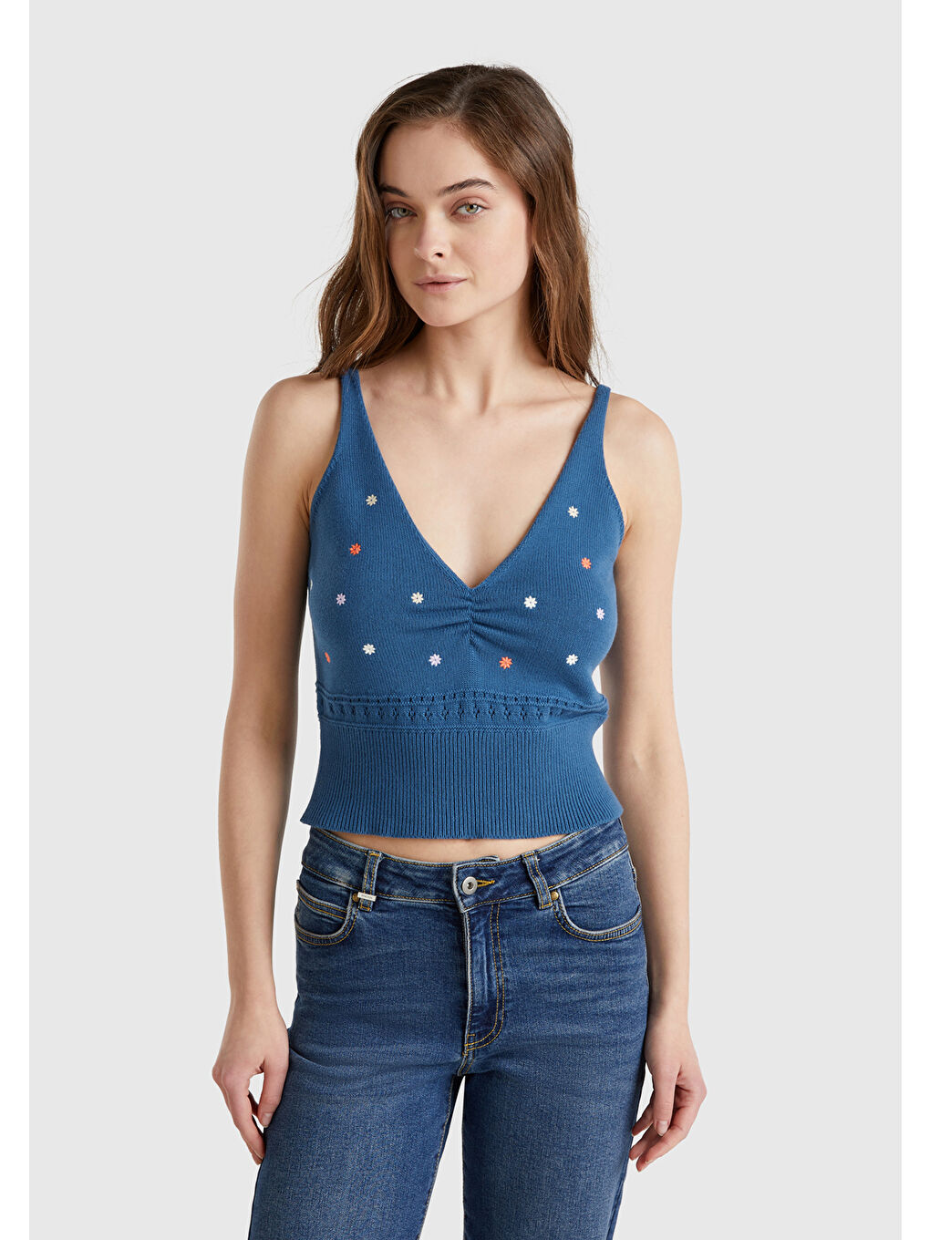 Mavi Kadın Denim %100 Pamuk Çiçek İşlemeli Göğsü Büzgülü Regular Fit Triko Atlet