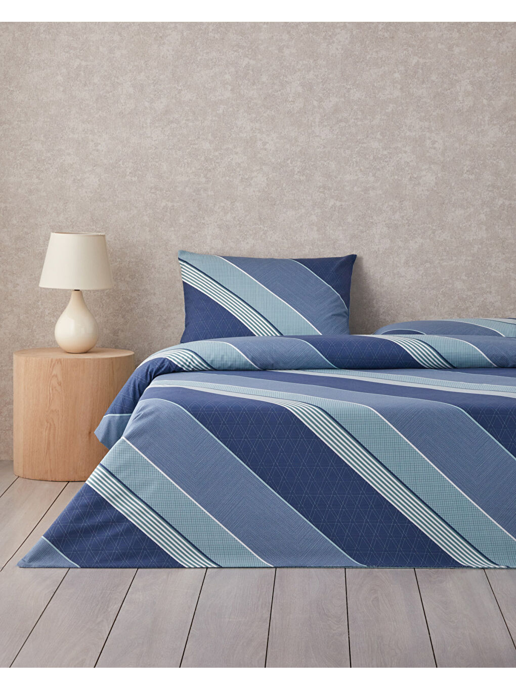 Parallel Patch Kolay Ütülenir Tek Kişilik Nevresim Takımı 160x220 cm Koyu Mavi-Seledon