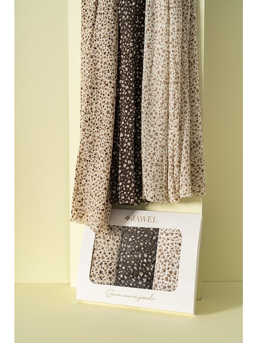 Karışık Kadın Kırışmaz Tesettür 3'lü Bürümcük Şal Paketi (Krem-Vanilya-Kahve)