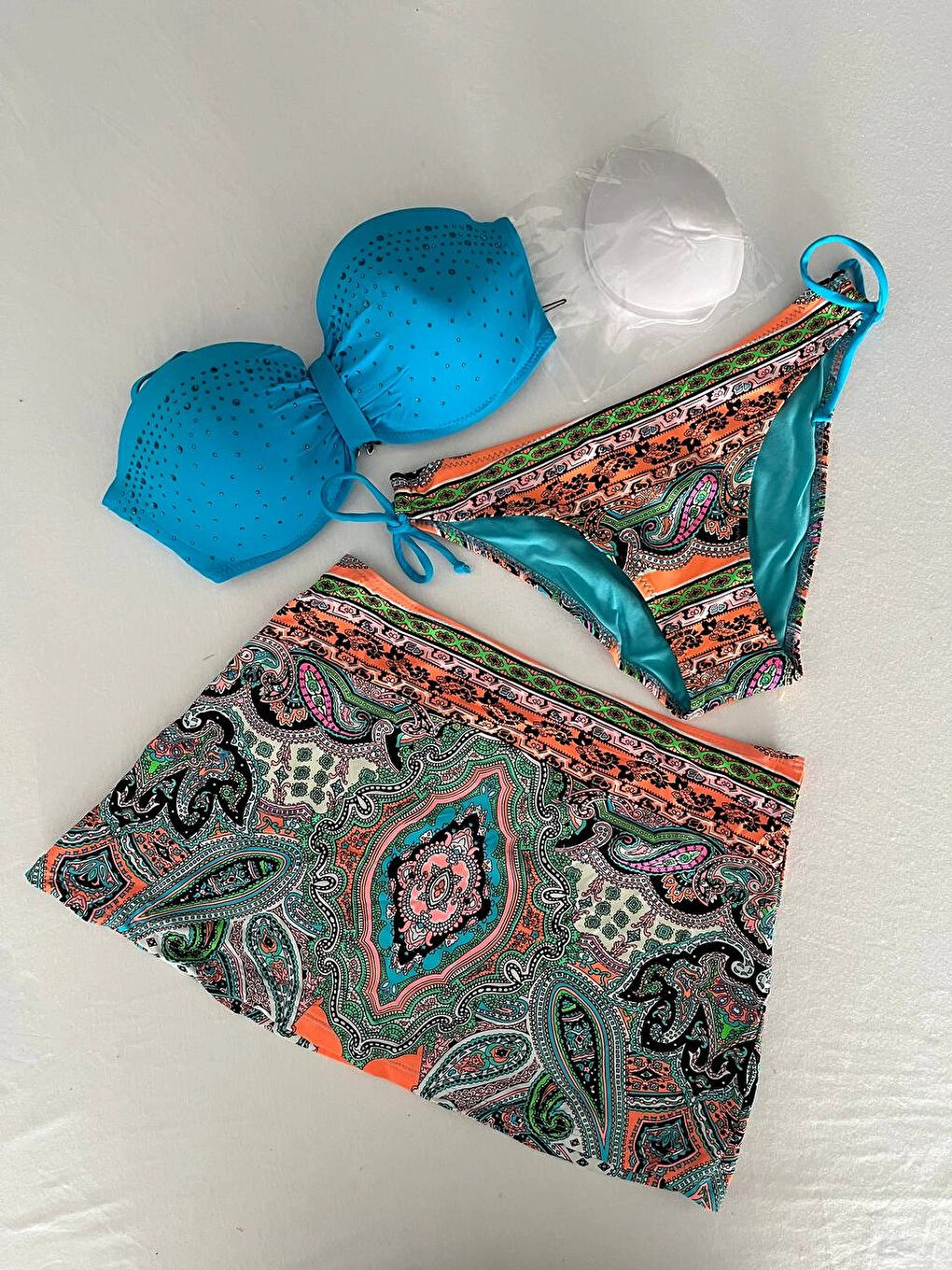 Kadın Mavi Taş İşlemeli Desenli 3 Parça Bikini Takım HZL25S-LC3326-1