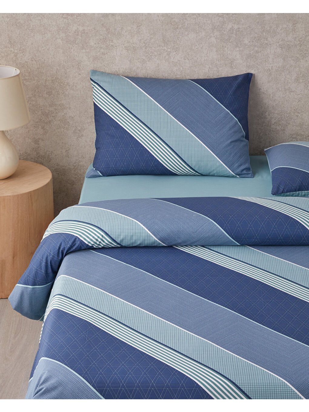 Parallel Patch Kolay Ütülenir Tek Kişilik Nevresim Takımı 160x220 cm Koyu Mavi-Seledon-1