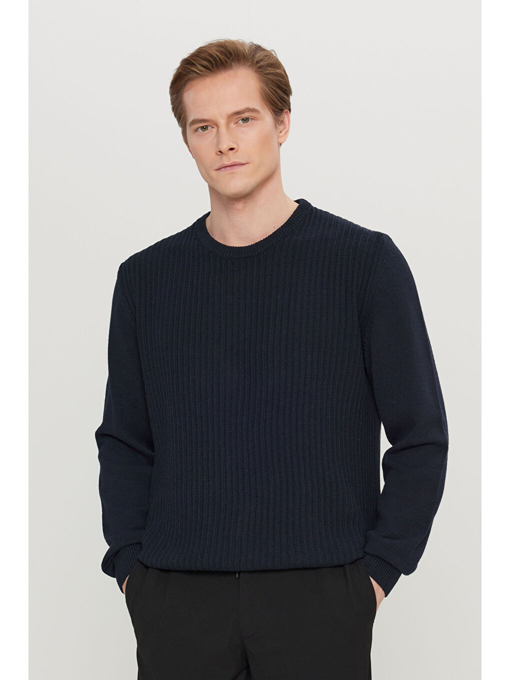 Erkek Lacivert Pamuklu Standart Fit Normal Kesim Bisiklet Yaka Jakarlı Triko Kazak-2