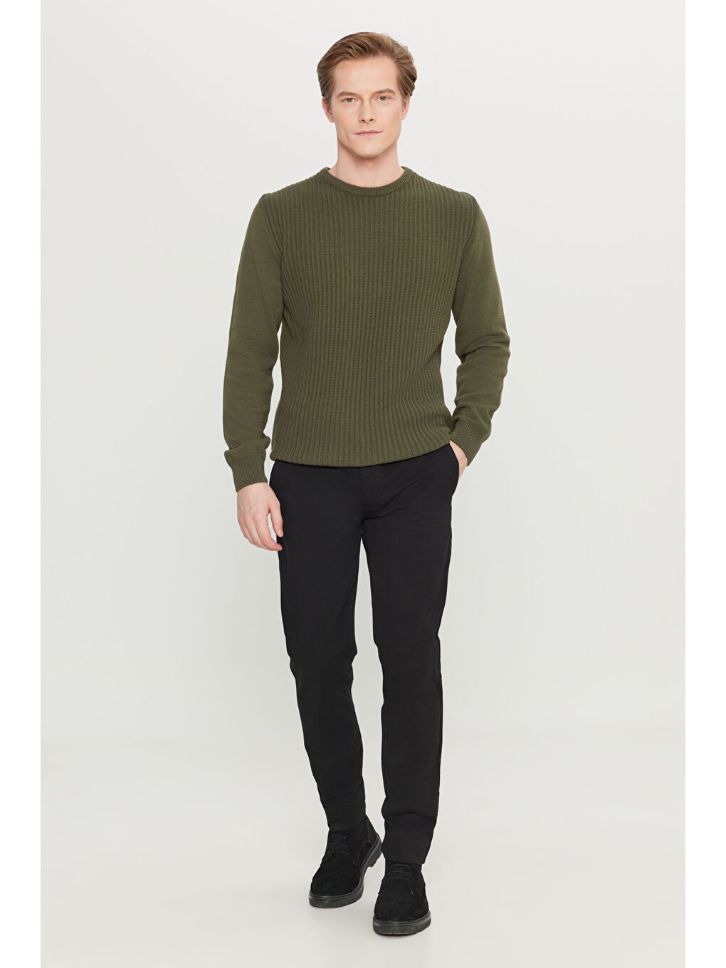 Erkek Haki Pamuklu Standart Fit Normal Kesim Bisiklet Yaka Jakarlı Triko Kazak-1