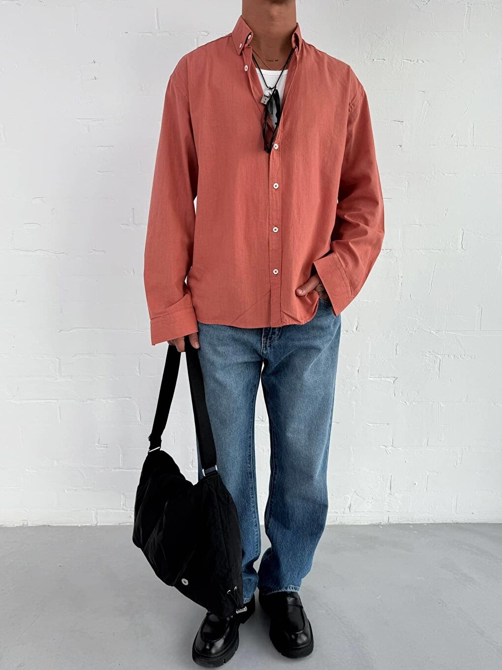 Kahverengi Erkek Relax Fit Rahat Kesim İnce %100 Pamuk Gömlek Kiremit-1