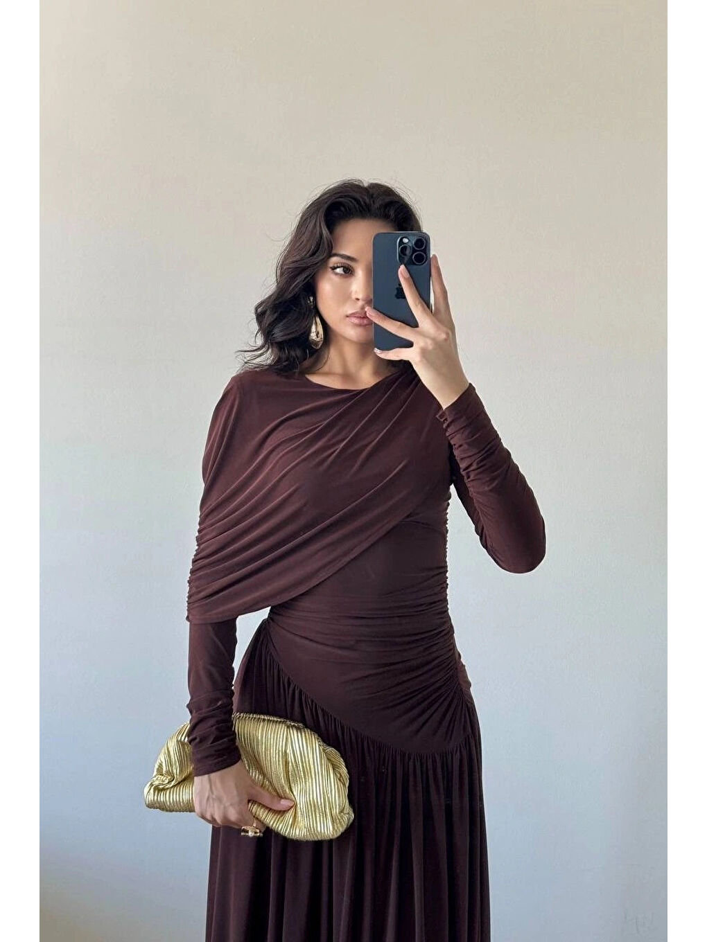 Kahverengi Kadın Kahve Omuz Parçalı Çapraz Büzgülü Elbise 1041-2679-1