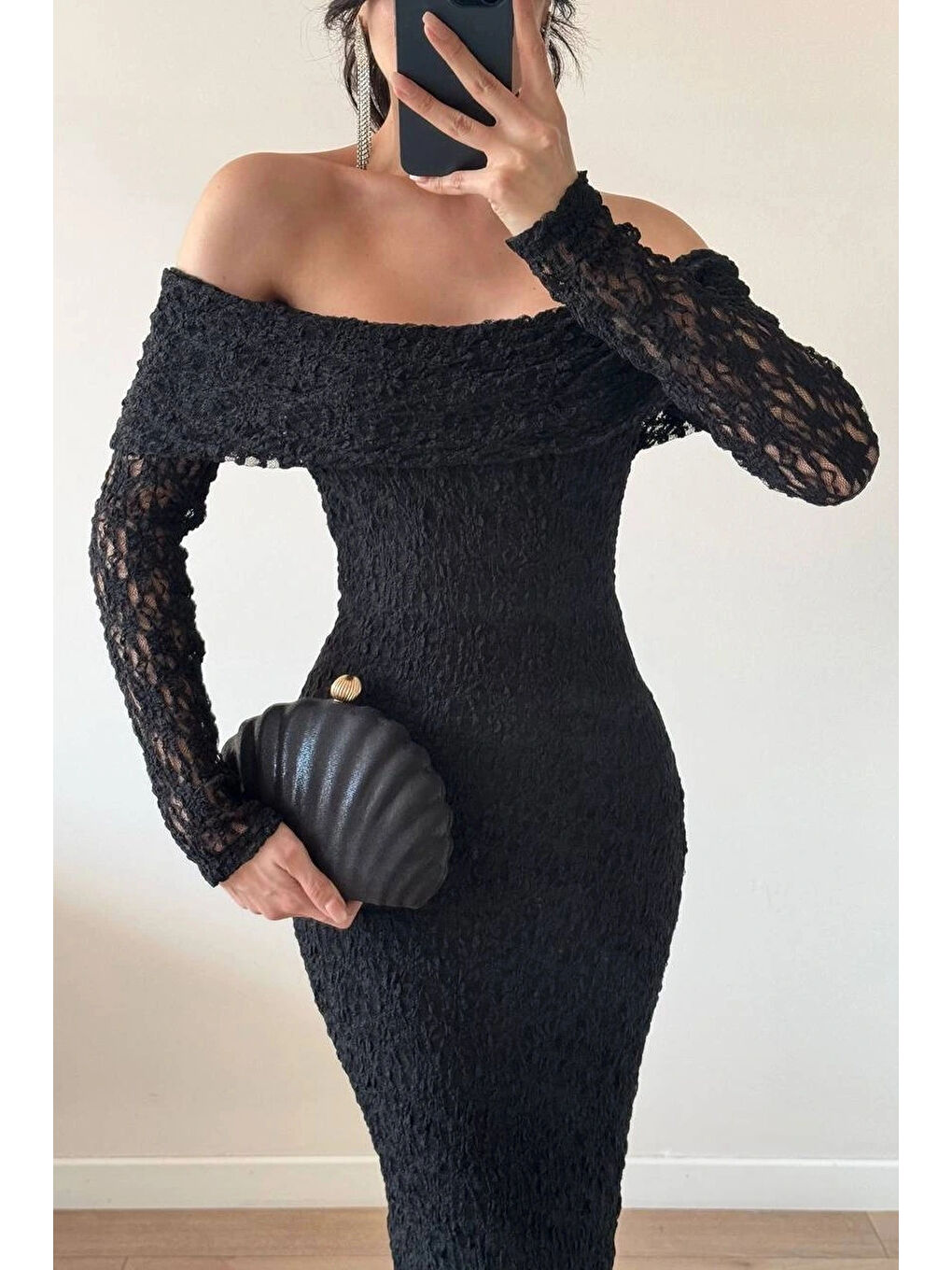 Kadın Siyah Straplez Yaka Dantelli Elbise 1041-2733-1