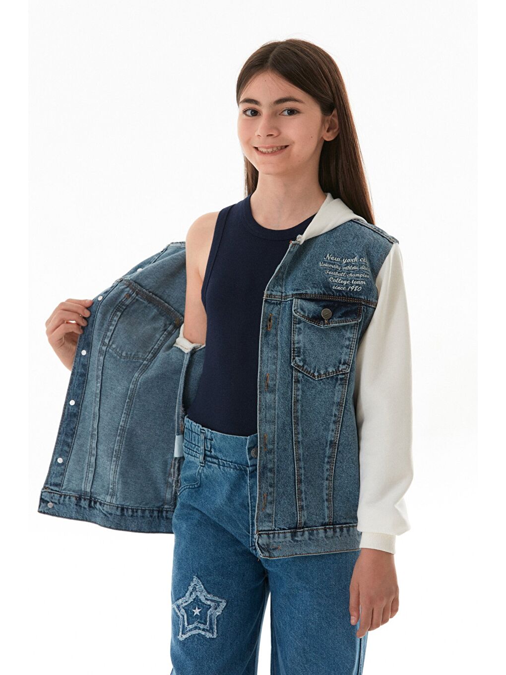 Mavi Yazı Nakışlı Kolu Ve Kapüşonu Penye Kız Çocuk Ceket-4