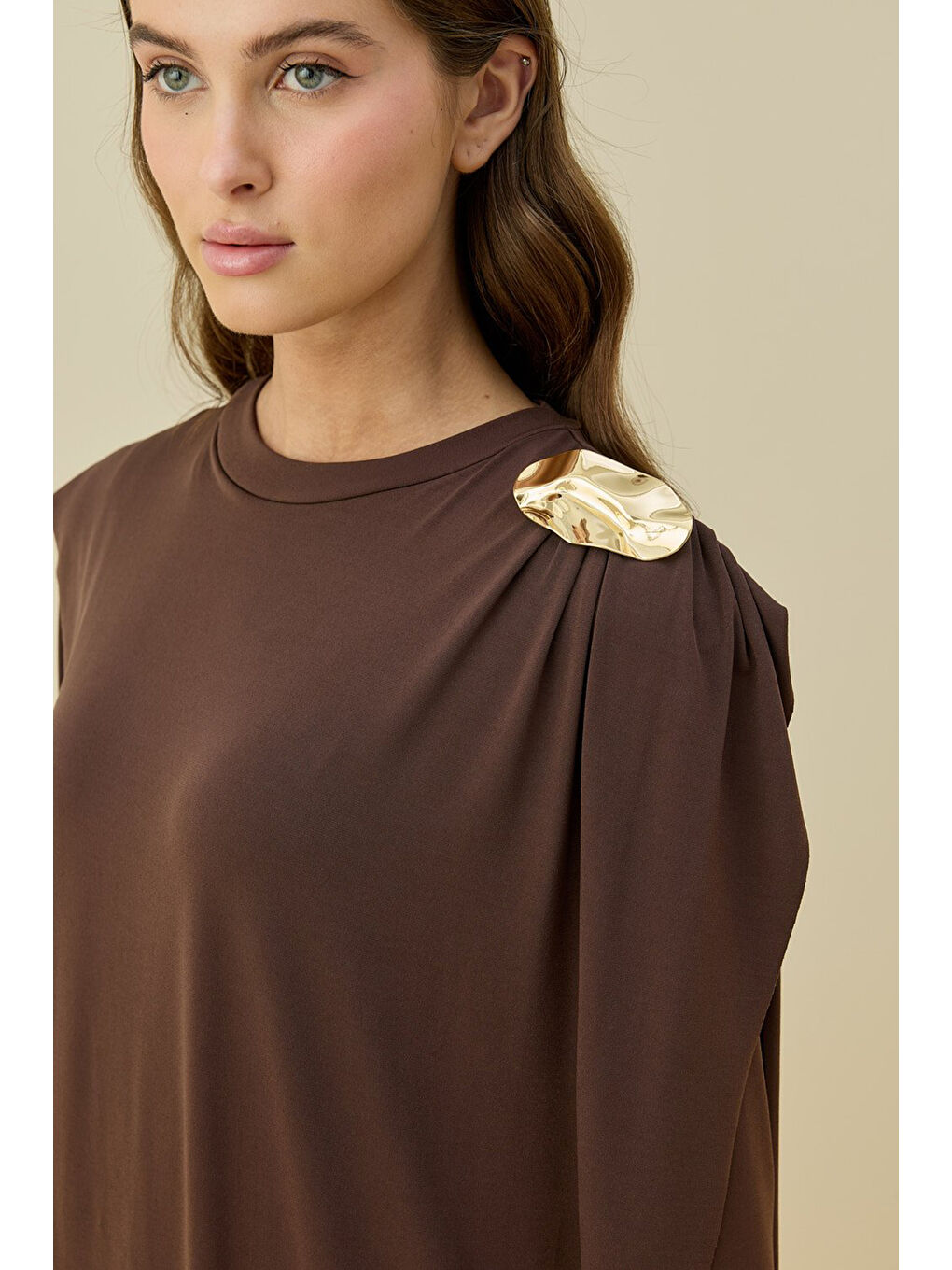 Çıkarılabilir Broş Detay Kuşaklı Doha Elbise 1654 Kahverengi-2