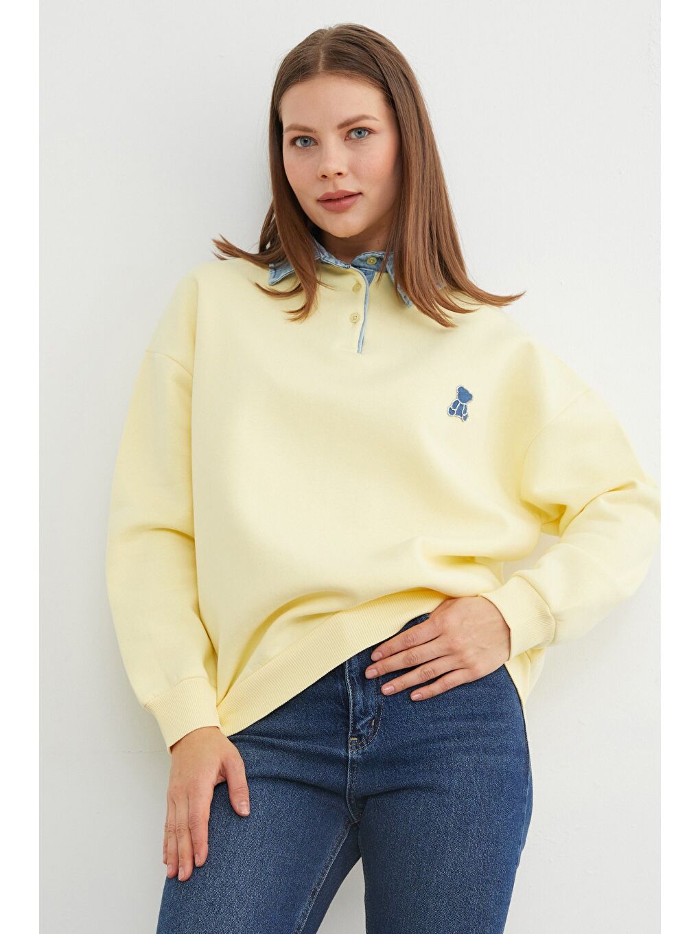 Sarı 3 İplik Ayıcık Nakışlı Polo Yaka Denim Detaylı Sweatshirt
