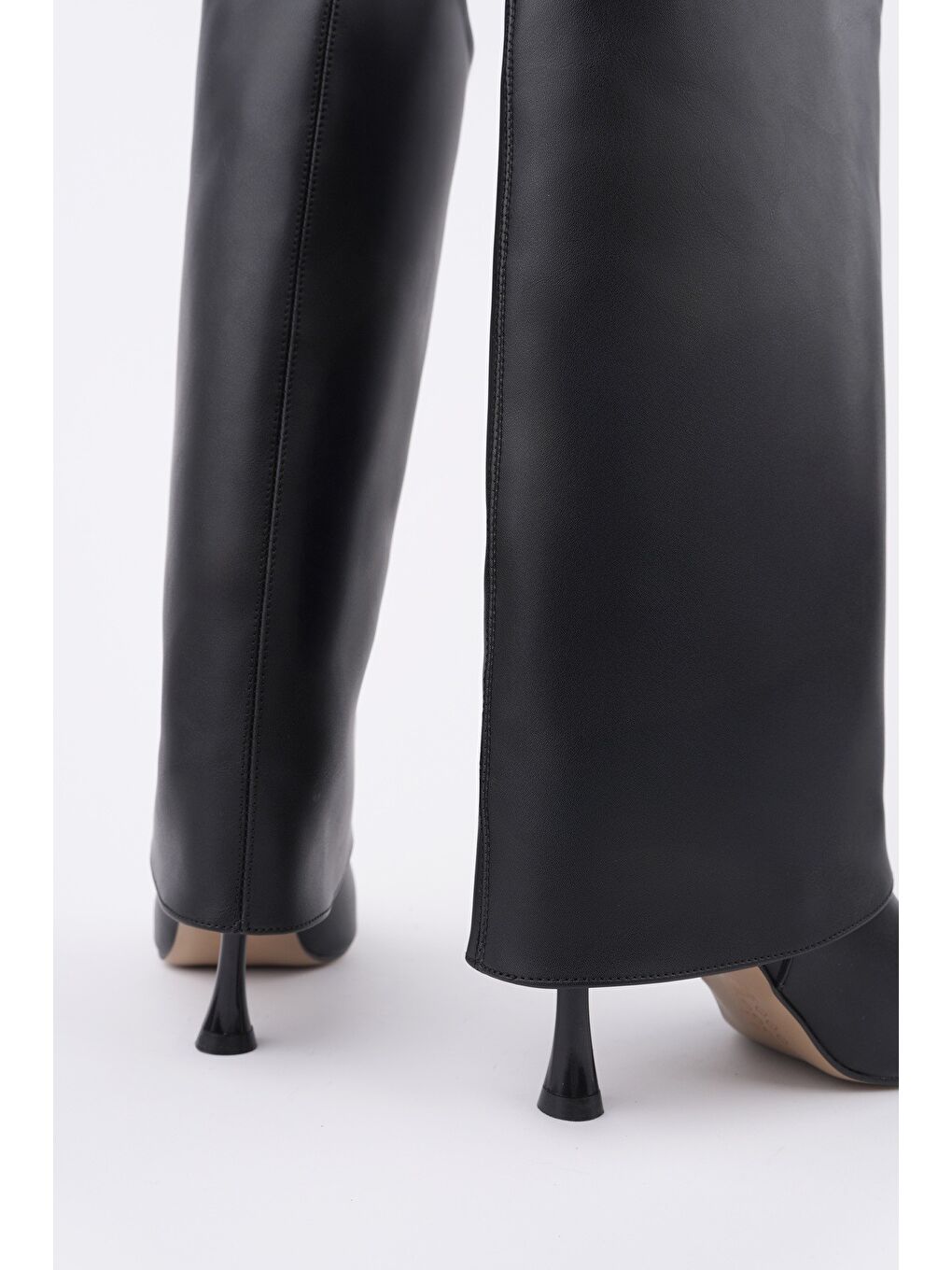 Siyah MİLENA Sivri Burun İnce Topuklu Kadın Çizme-2