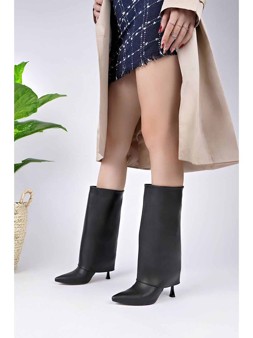 Siyah MİLENA Sivri Burun İnce Topuklu Kadın Çizme-3