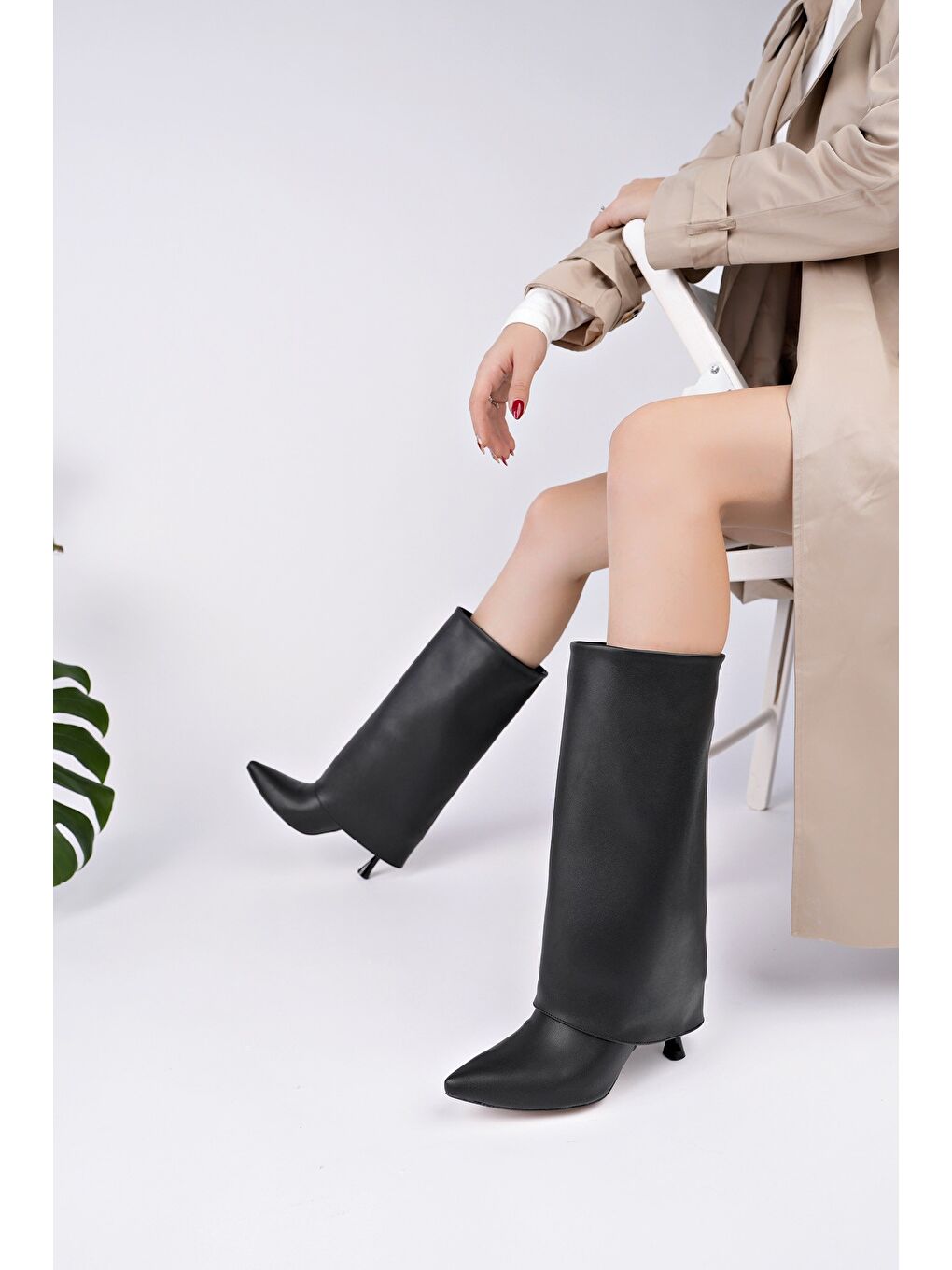 Siyah MİLENA Sivri Burun İnce Topuklu Kadın Çizme-4