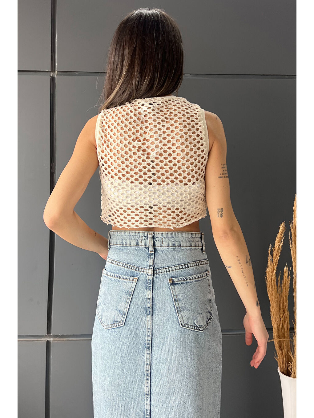 GÜLSELİ Bej Bisiklet Yaka File Kadın Crop Top Örme Süveter - 3