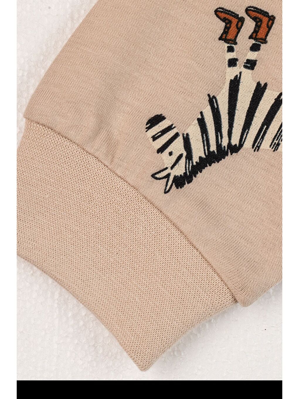 Bej Sevimli Animal (Aslan-Zebra-Fil) Desenli Erkek Pijama Takımı-3