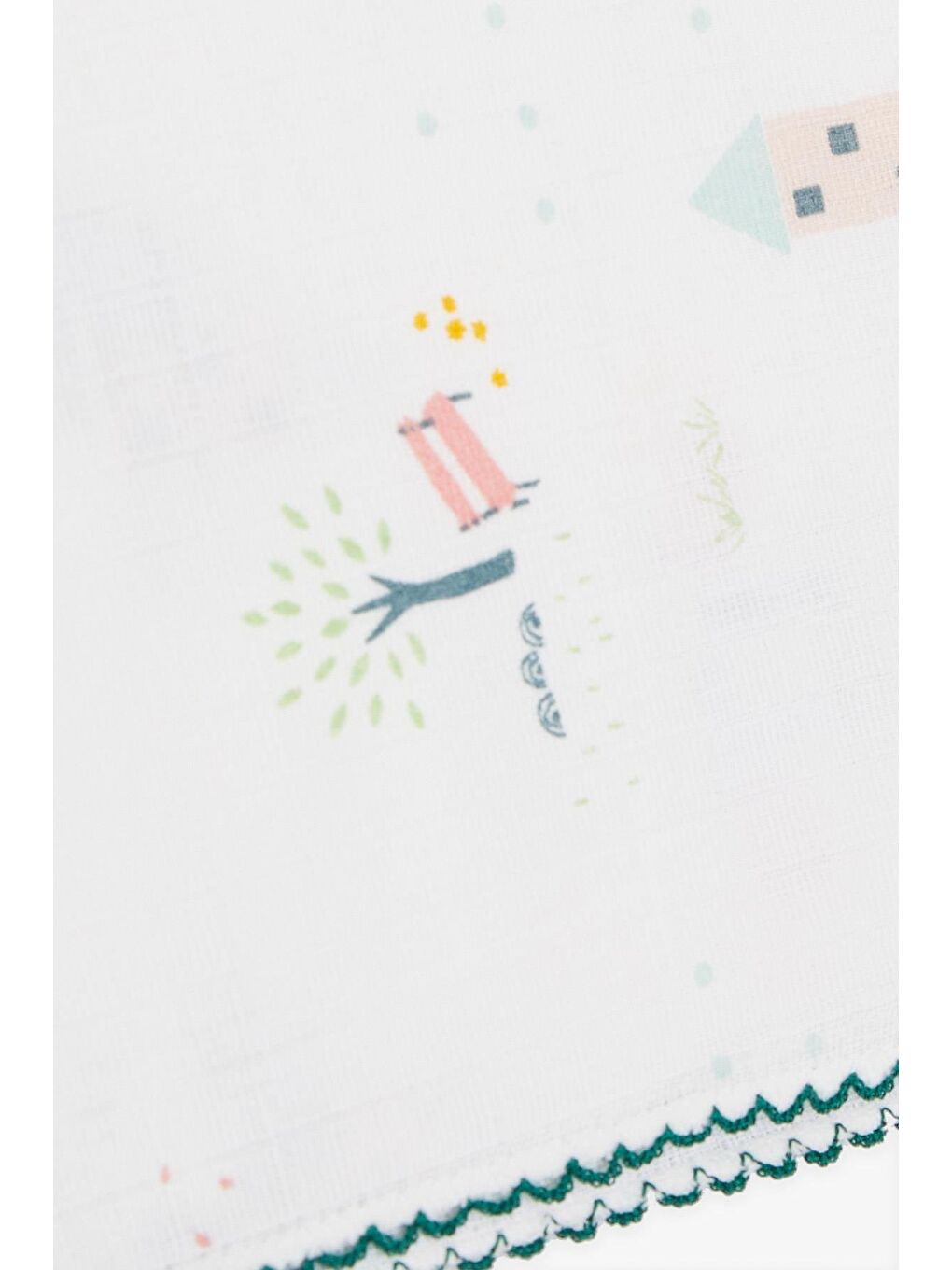 Yenidoğan Bebek Müslin Batttaniye Bahar Temalı Bulut Desenli Beyaz (77 X 89 Cm)-2