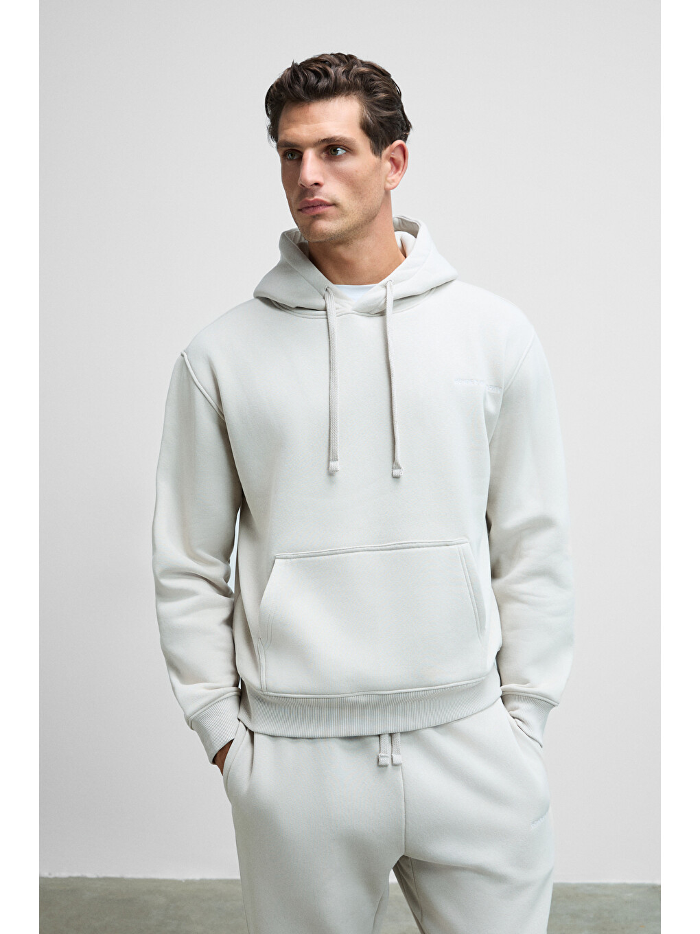 Scarn Erkek Pamuklu İçi Polarlı Nakışlı Kapüşonlu Relaxed Gri Sweatshirt-1