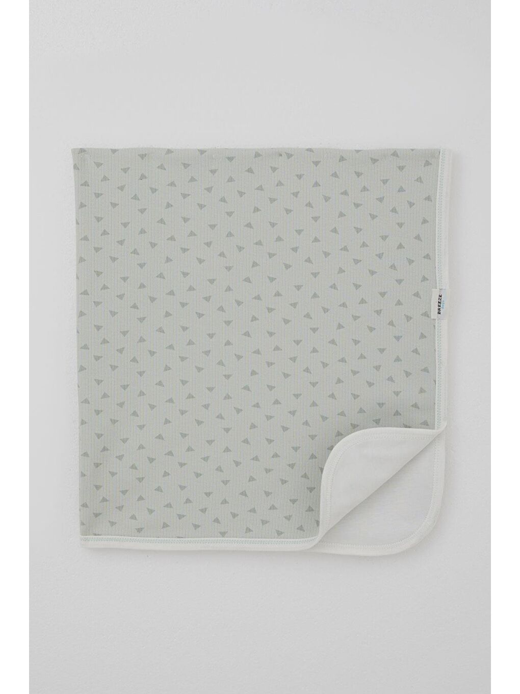 Turkuaz Yenidoğan Bebek Battaniyesi Minik Üçgenler Desenli Su Yeşili (76 X 87 Cm)-1