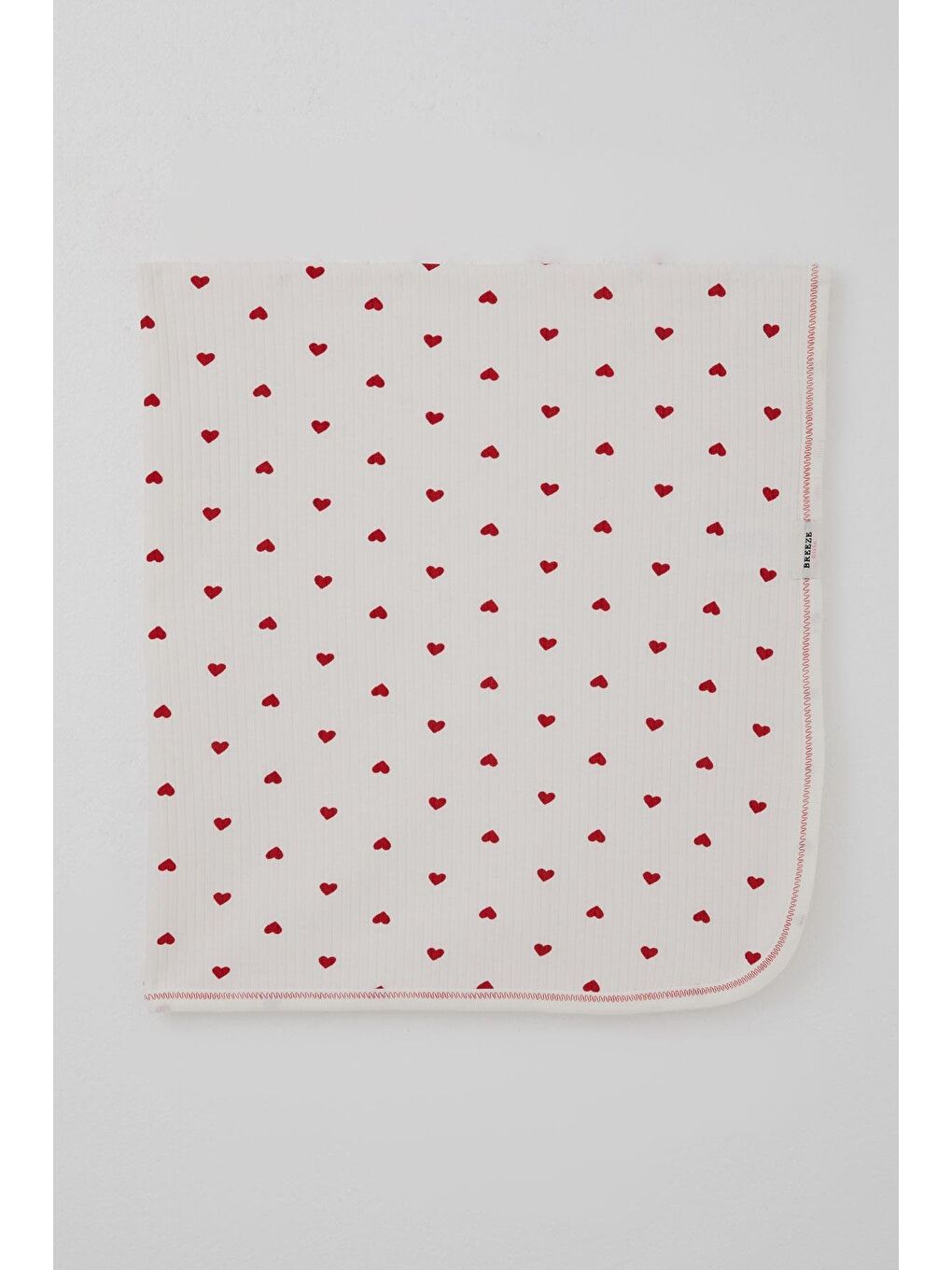 Yenidoğan Bebek Battaniyesi Kalp Desenli Ekru (78 X 88 Cm)