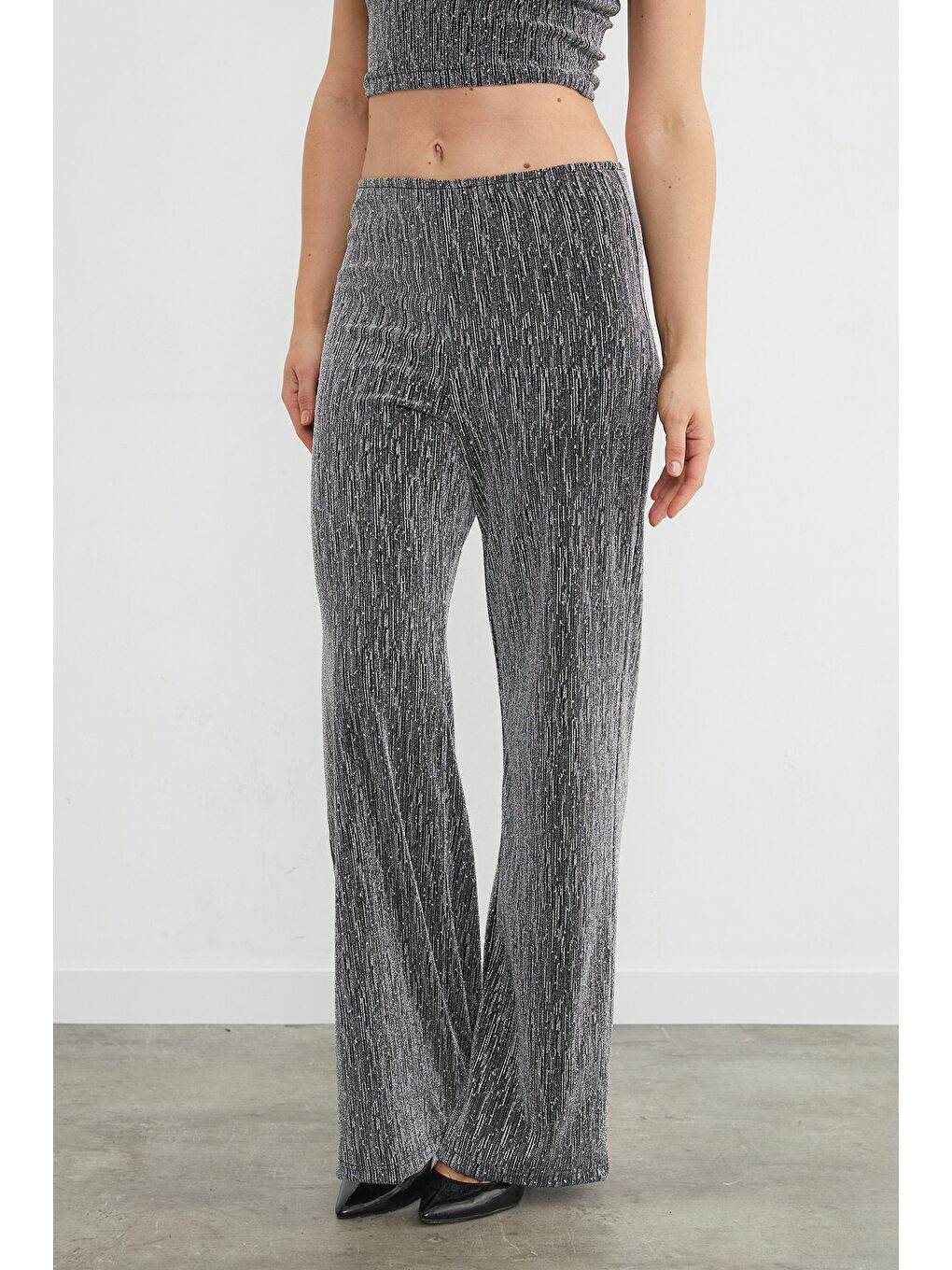 Gri Beli Lastikli Taşlı Ve Simli Palazzo Pantolon-4