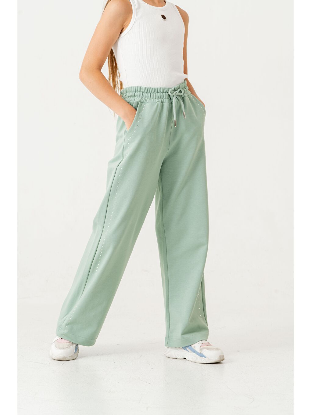 Yeşil Sağ Sol Taş Baskılı Geniş Paçalı Kız Çocuk Eşofman Altı-1