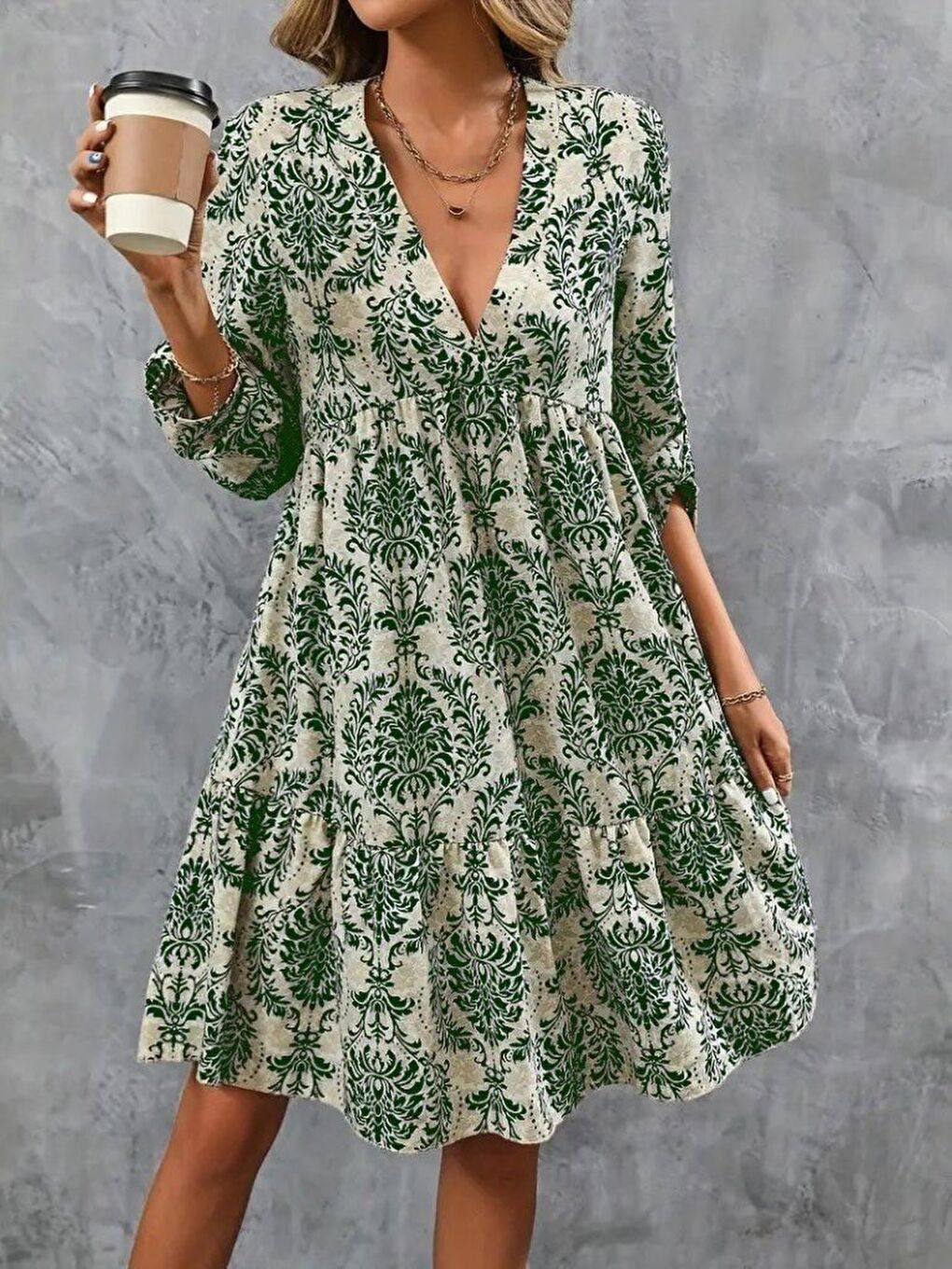 Yeşil Kadın Uzun Kollu V Yakalı Fırfırlı Mini Süprem Elbise-1