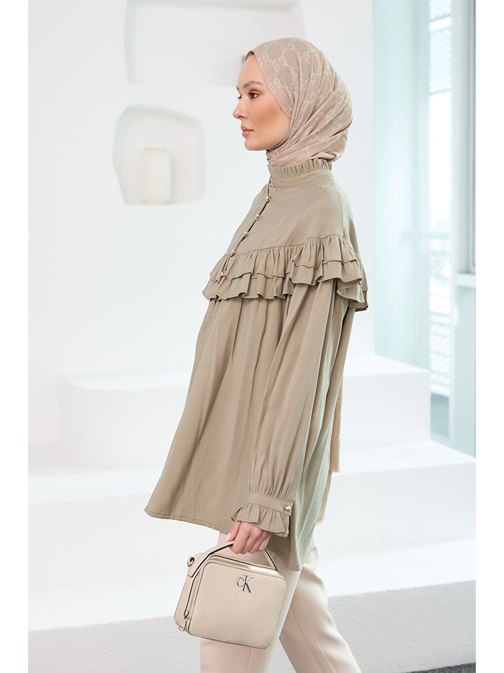 Locco Moda Kadın Robası Fırfırlı Cupra Lyocell Gömlek Küf Yeşil - 3