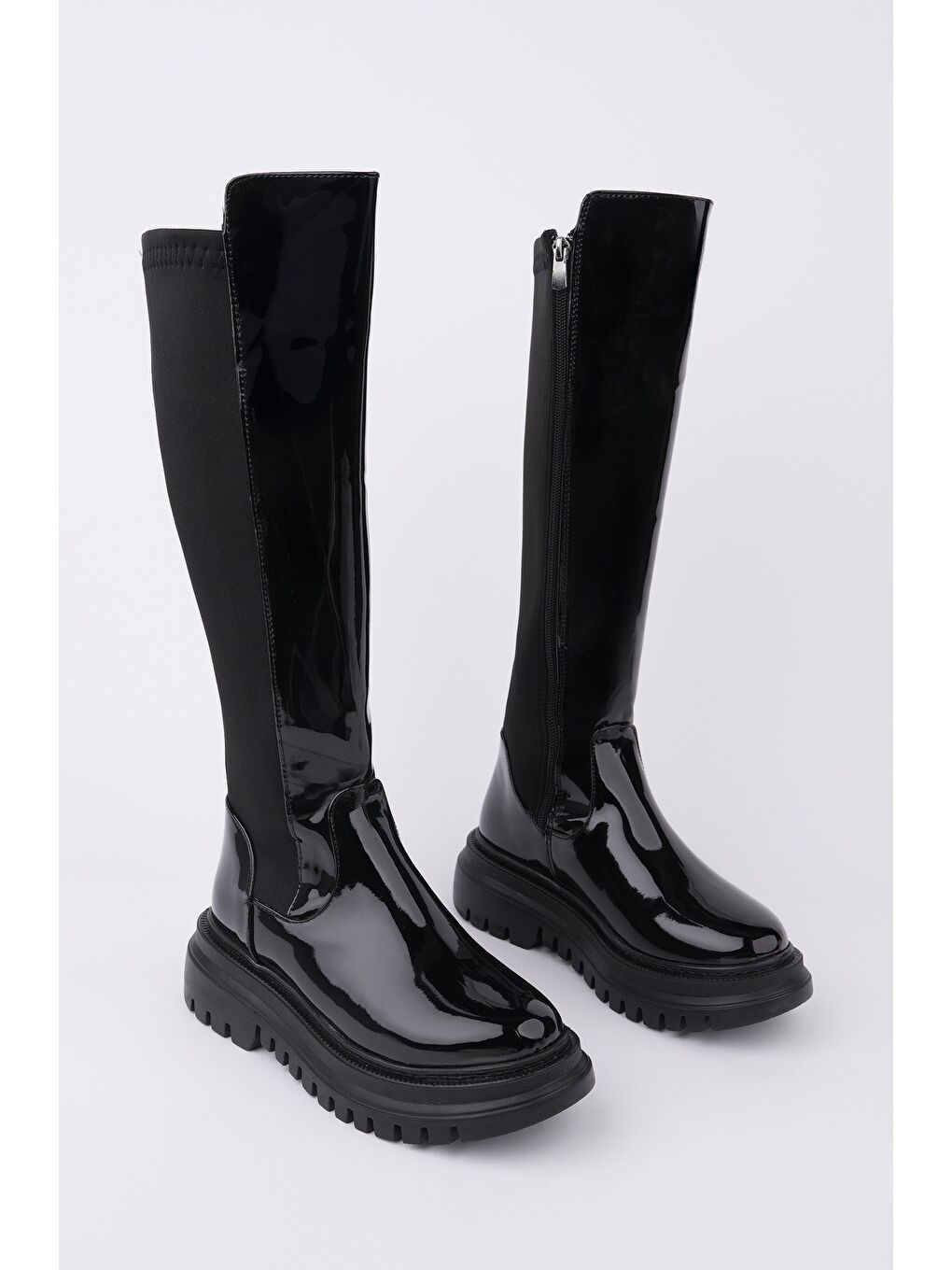 Siyah NEROX Kalın Taban Streç Detaylı Fermuarlı Kadın Çizme-4