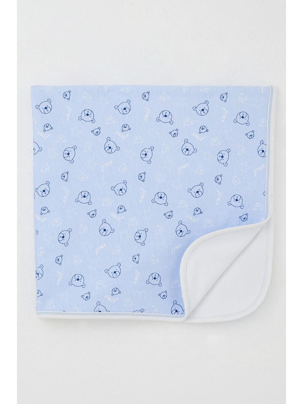 Yenidoğan Bebek Battaniyesi Sevimli Ayıcık Figürlü Yıldız Desenli Mavi (80 X 90 Cm)-1