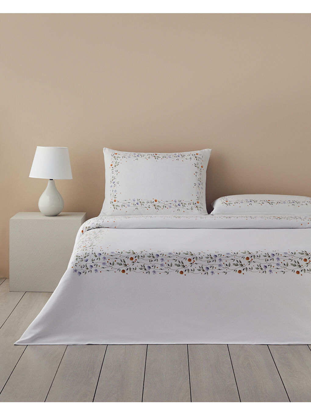 Belleza Krep Super King Nevresim Takımı 260x220 cm Mavi-Turuncu