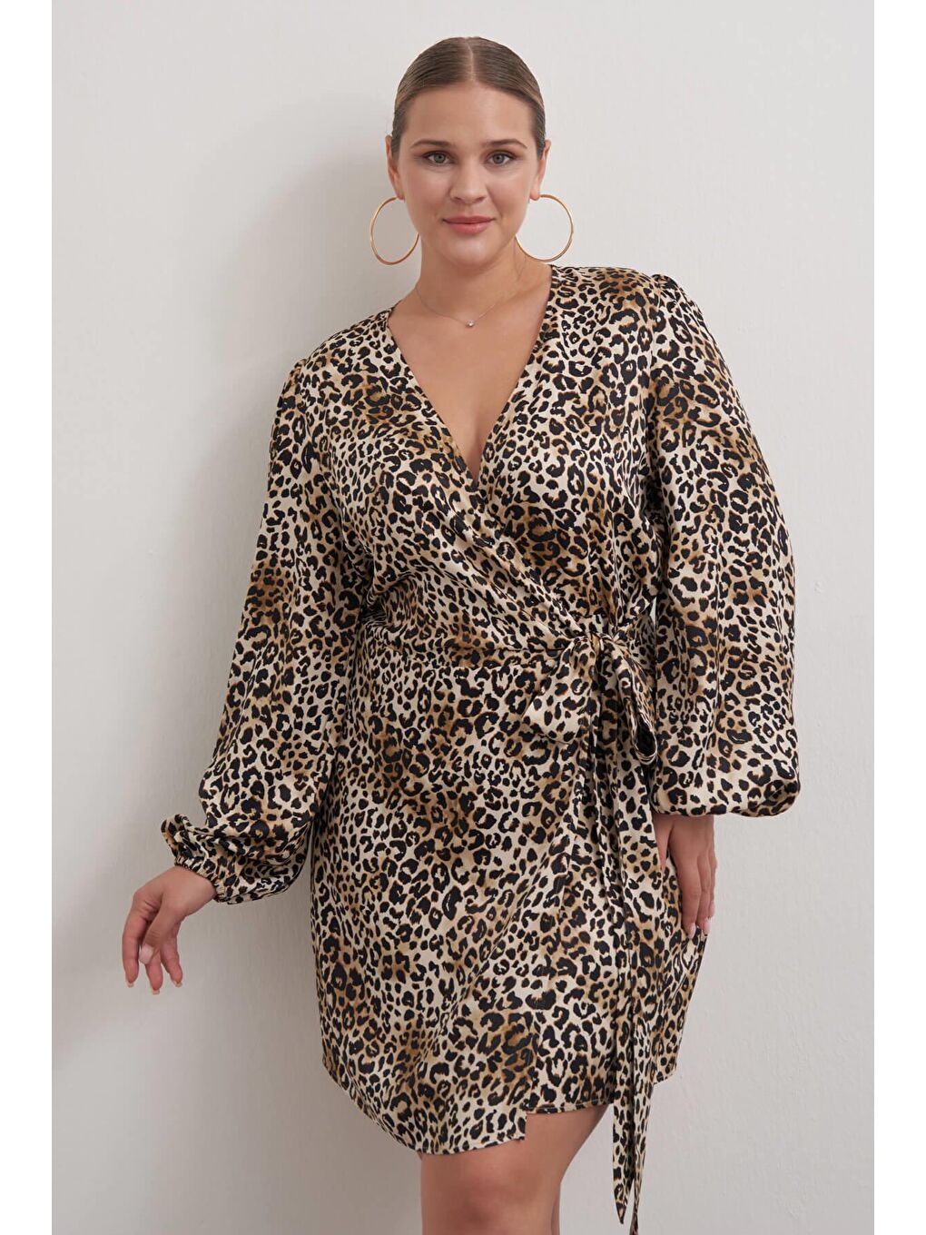 Kahverengi Beli Kuşaklı Leopar Elbise-1