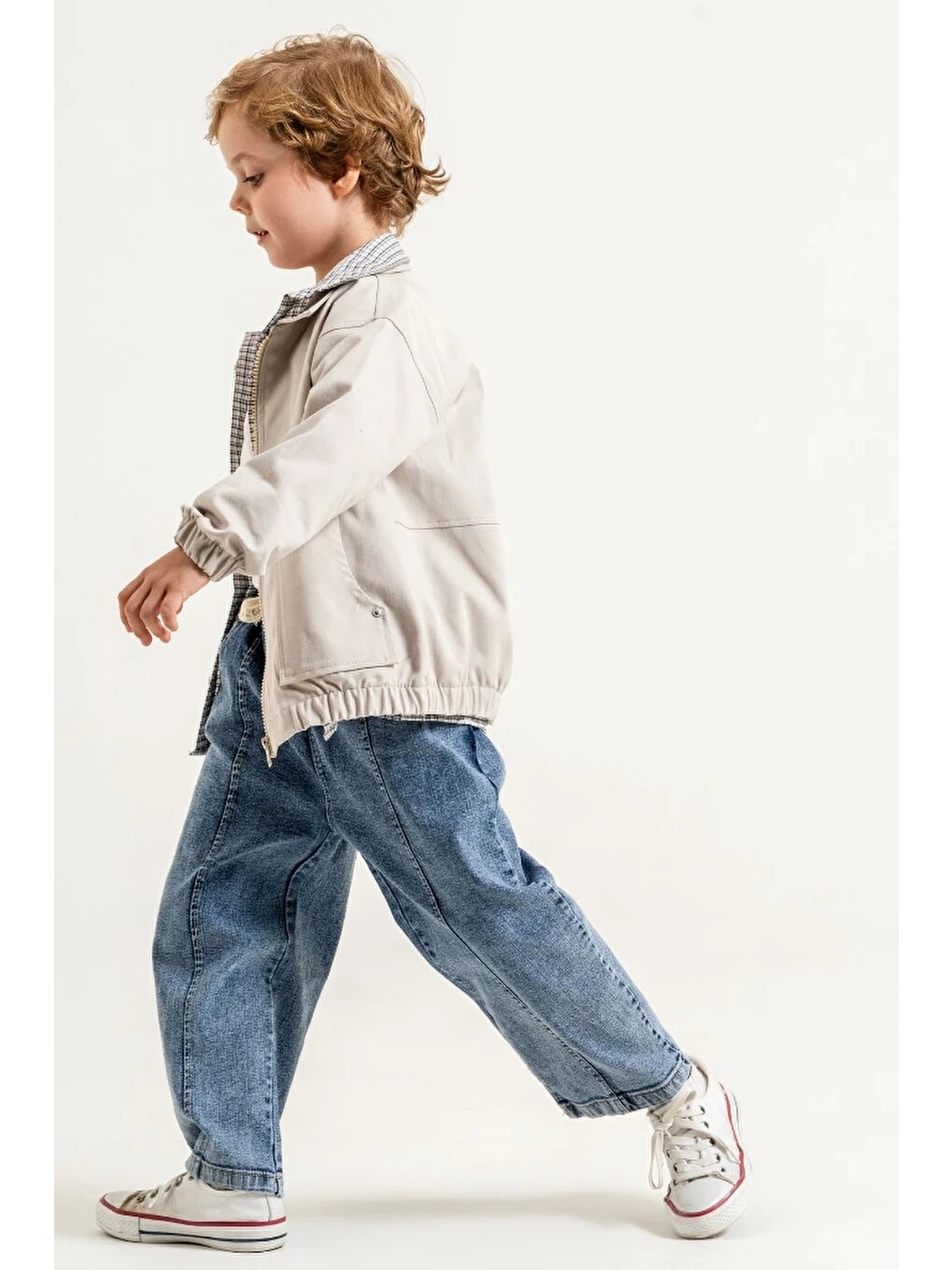 Bej Erkek Çocuk Gabardin Bomber Ceket, Ekose Gömlek, Tişört Ve Jean Pantolon 4’lü Takım 9100-4