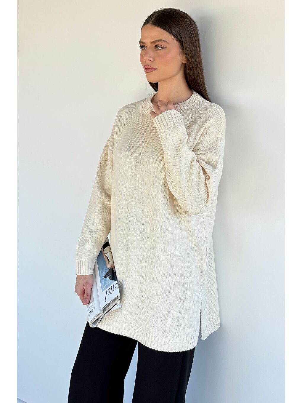 Ekru Kadın Bisiklet Yaka Yırtmaçlı Triko Tunik-1