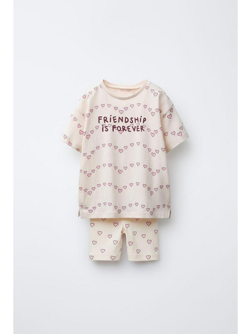 Kız Çocuk Pamuklu Ekru Kalp Desenli Sloganlı Takım - Kısa Kollu T-Shirt Ve Biker Şortlu Set