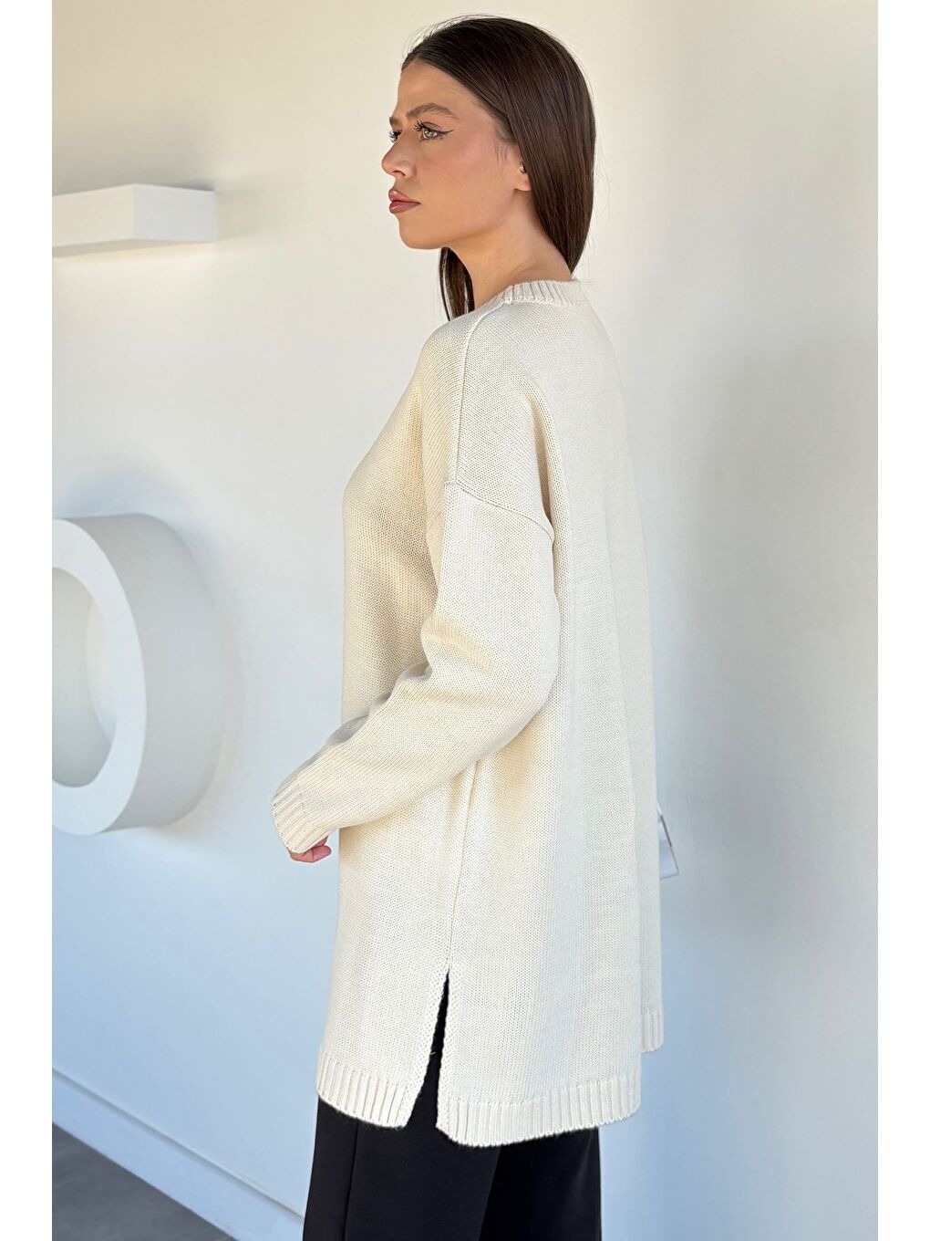 Ekru Kadın Bisiklet Yaka Yırtmaçlı Triko Tunik-3