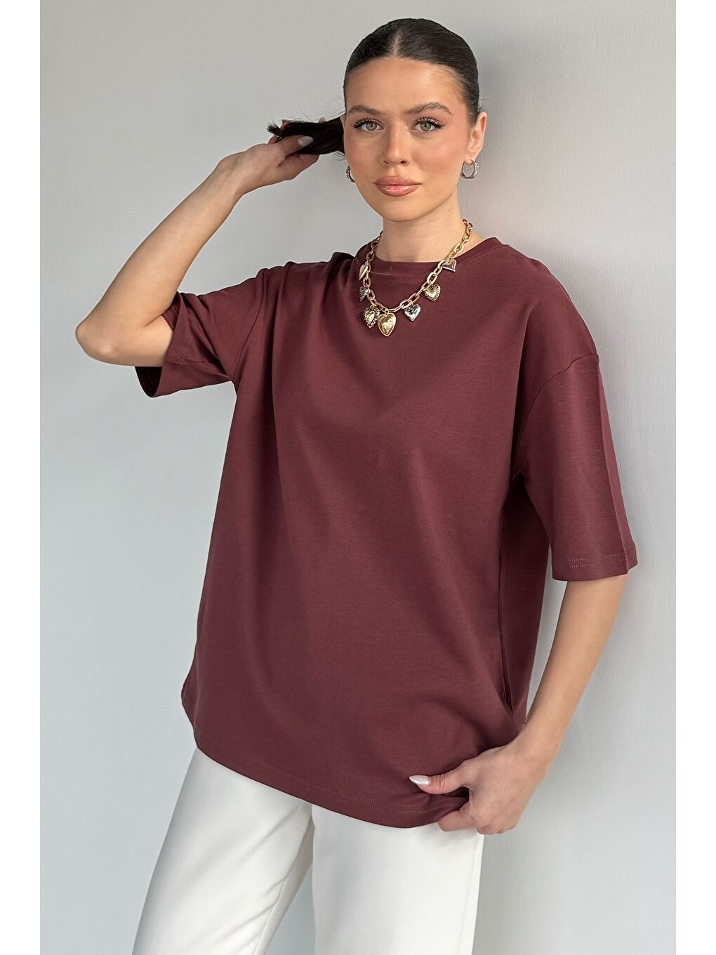 Kahverengi Kadın Bisiklet Yaka Oversize Basic Tişört