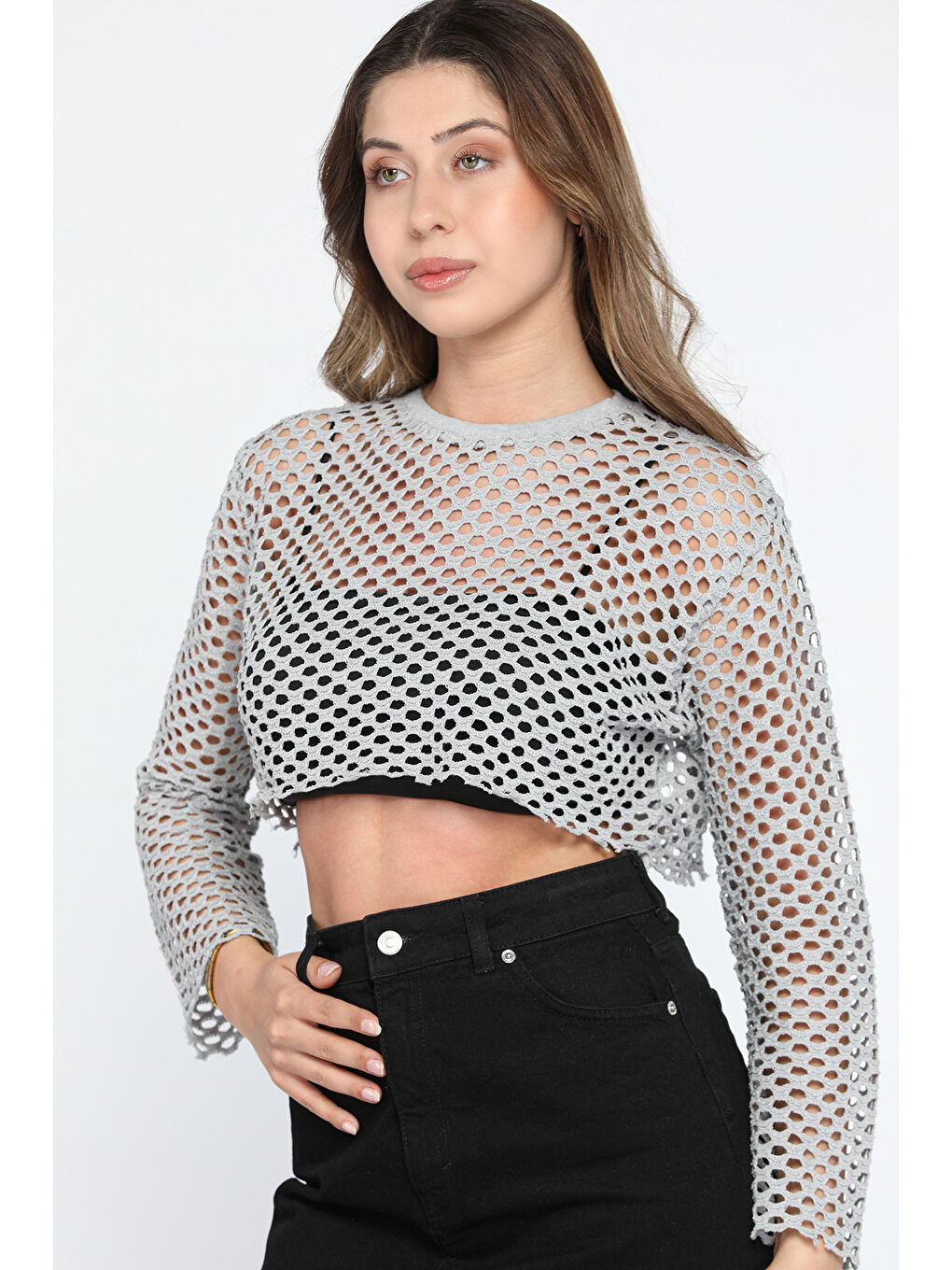 GÜLSELİ Gri Bisiklet Yaka Ajurlu Crop Top File Bluz - 2