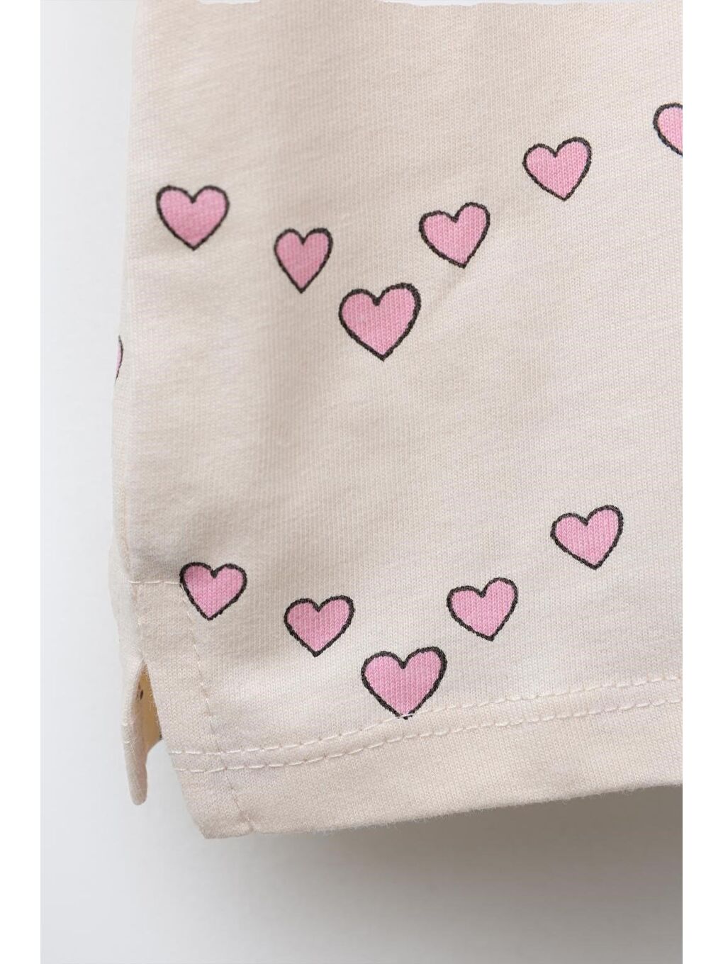 Kız Çocuk Pamuklu Ekru Kalp Desenli Sloganlı Takım - Kısa Kollu T-Shirt Ve Biker Şortlu Set-3