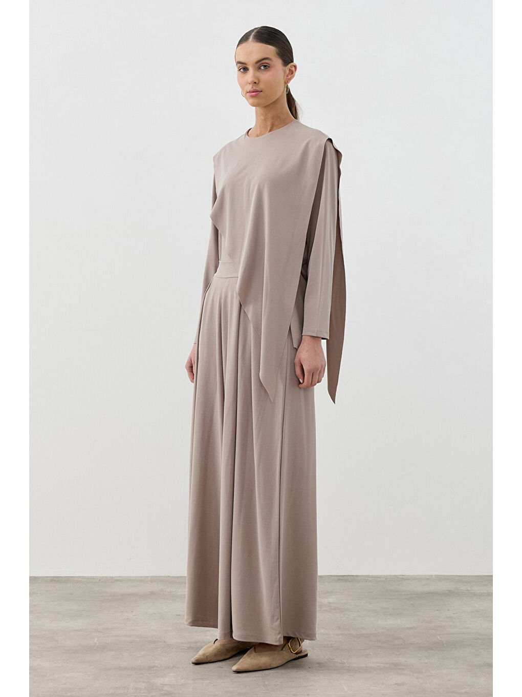 Bej Önü Pileli Pantolonlu Moly Takım 1626 Vizon