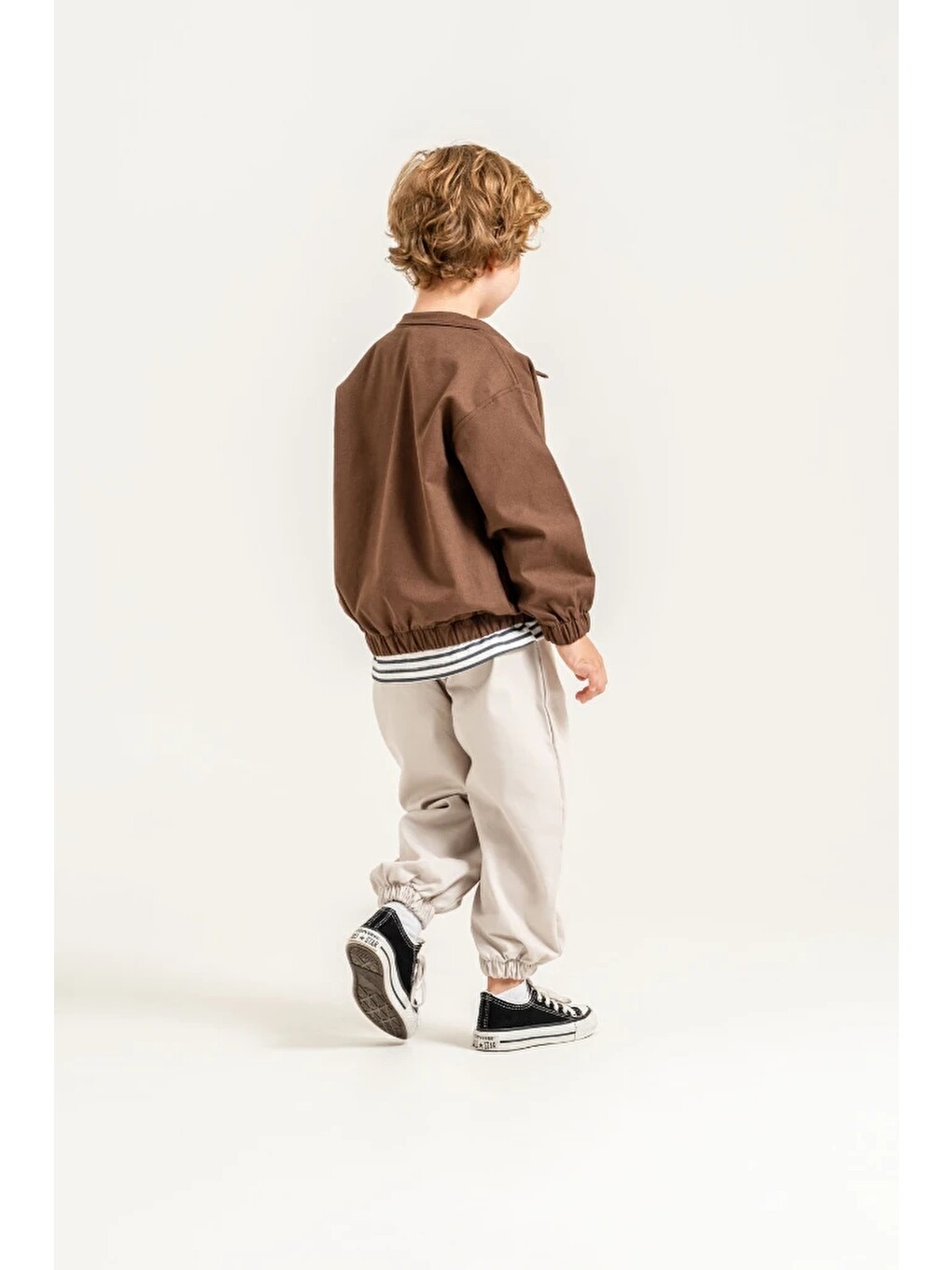 Kahverengi Erkek Çocuk Yarım Fermuarlı Sweatshirt, Çizgili Tişört Ve Jogger Pantolon 3’lü Takım 9112-2