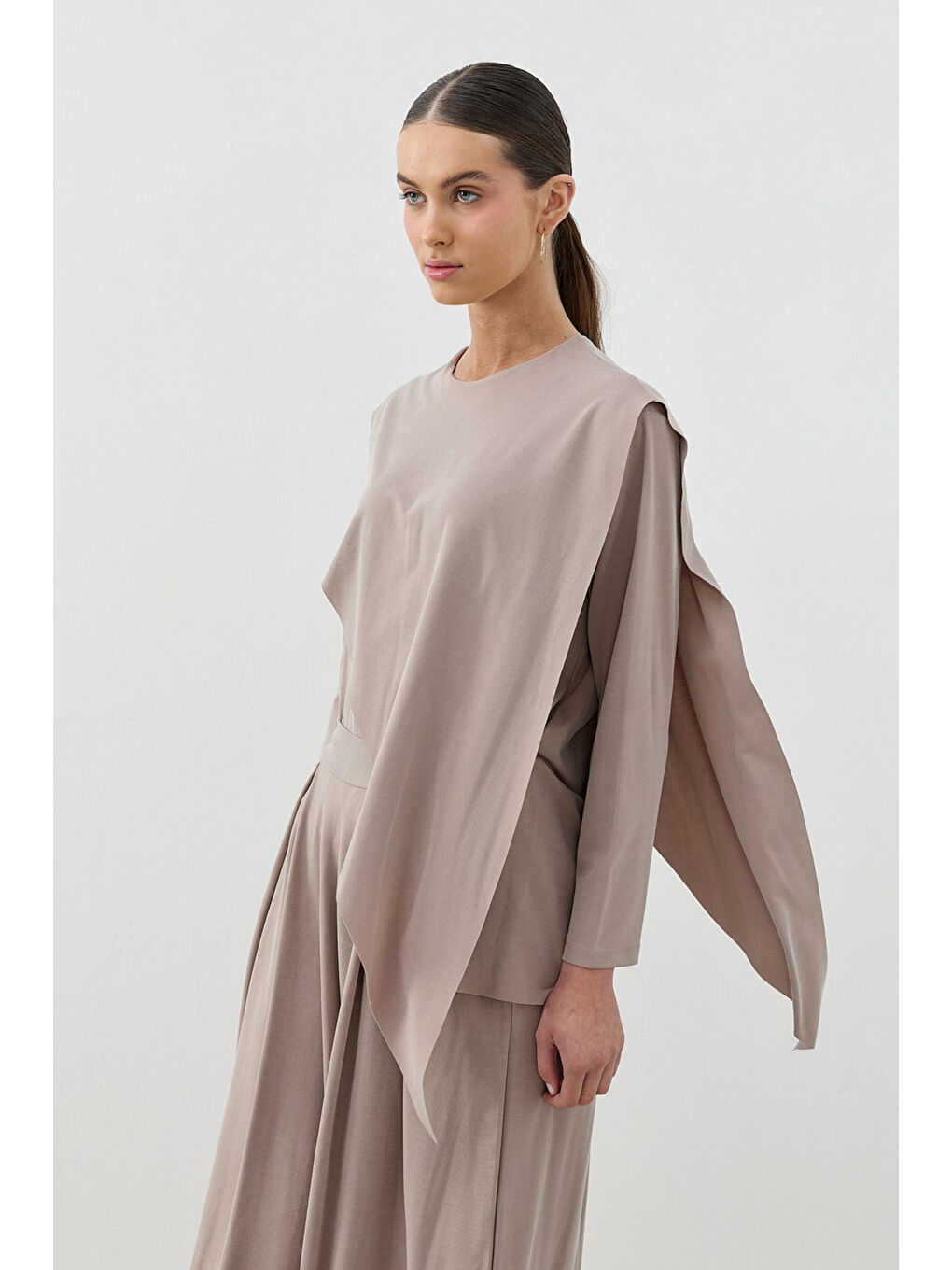 Bej Önü Pileli Pantolonlu Moly Takım 1626 Vizon-2