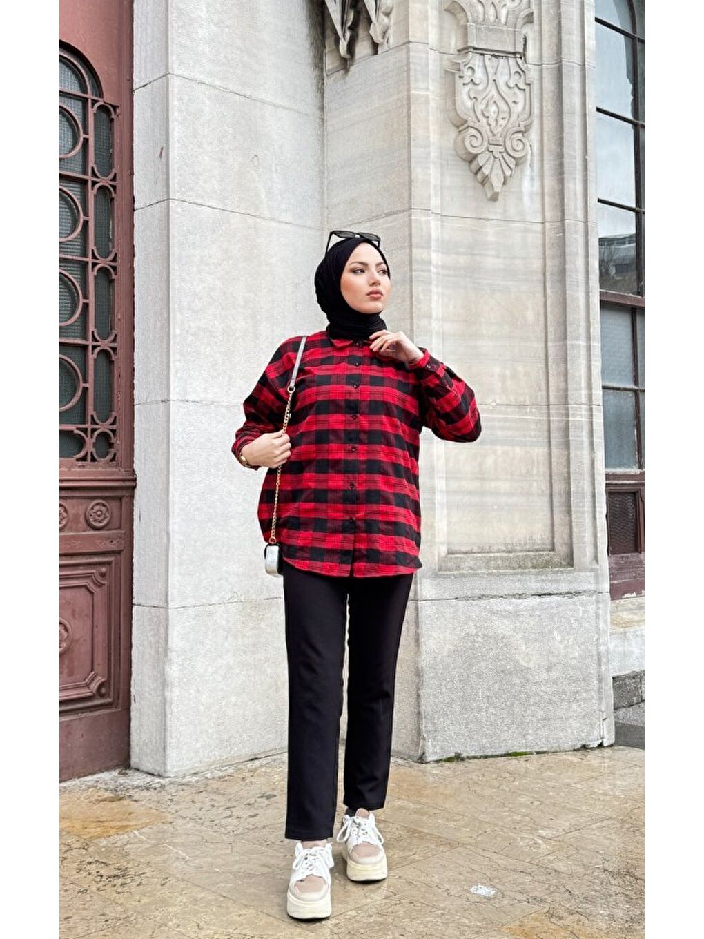 Bordo Kadın Uzun Kollu Yakalı önden Düğmeli Dokuma Gömlek-2