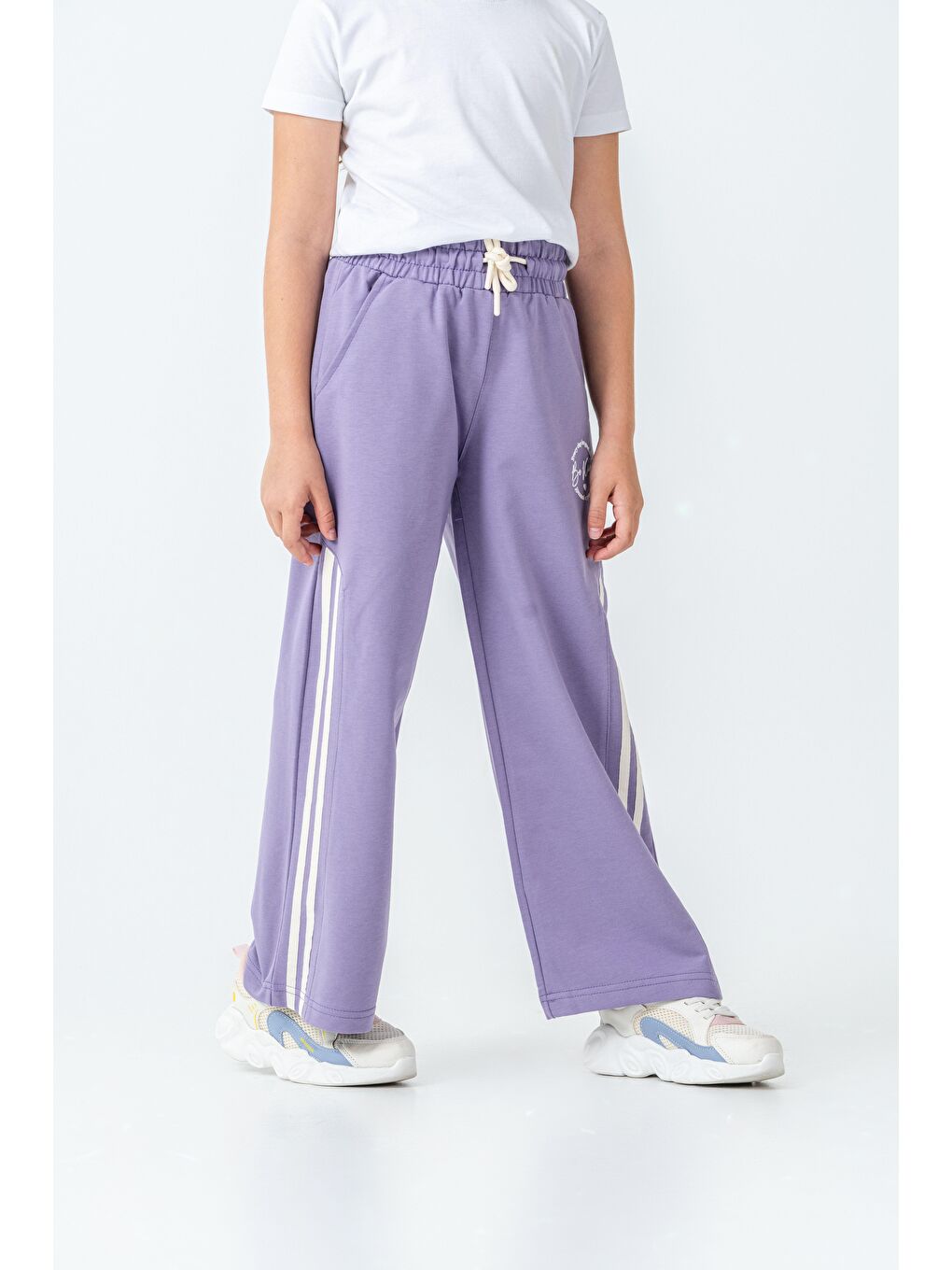 Lila Yanlar Grogren Şeritli Bol Paça Önü Baskılı Kız Çocuk Eşofman Altı-3