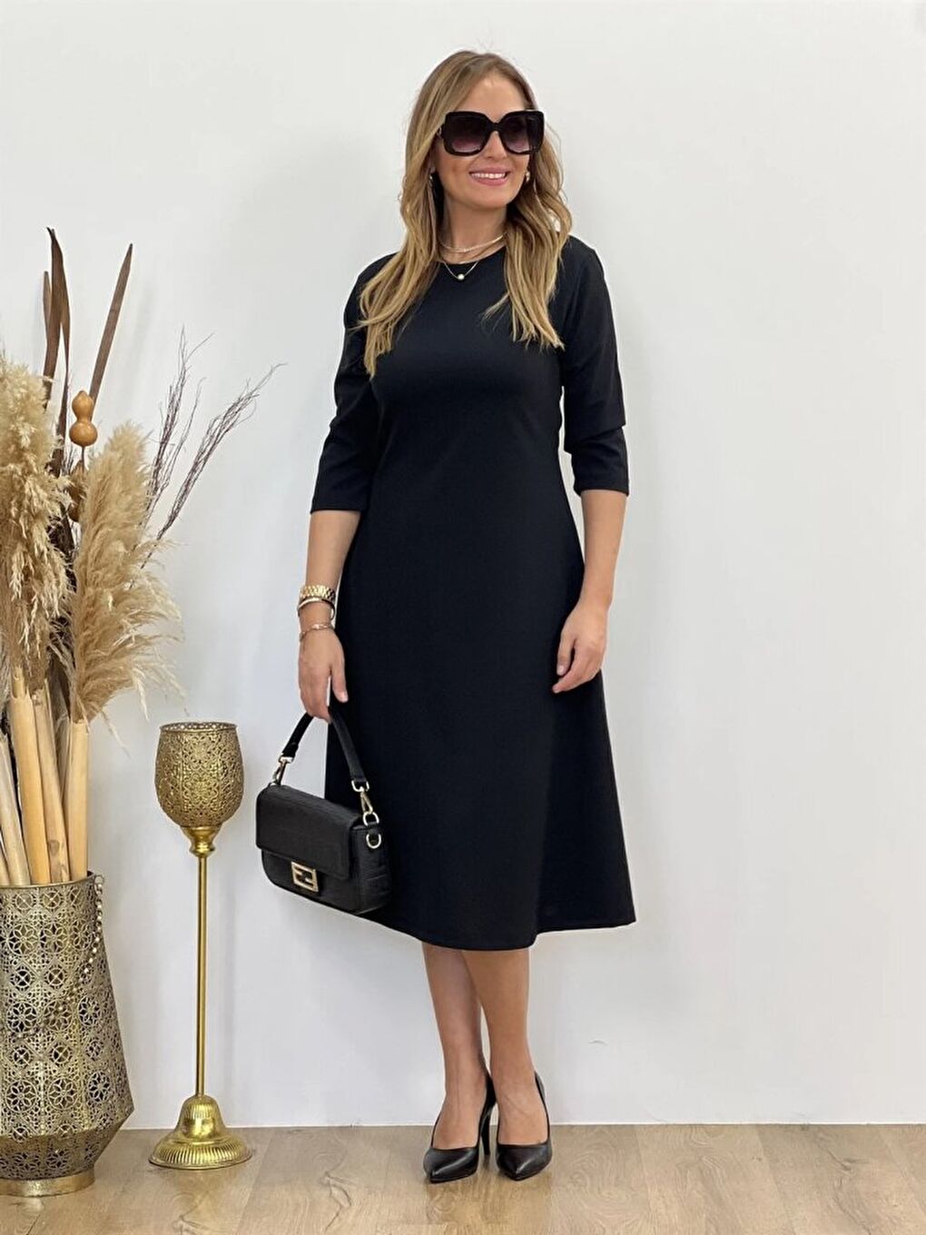 Siyah Kadın Uzun Truvakar Kol Bisiklet Yaka Midi Modal Elbise-2